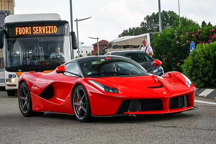 siêu xe,  tai nạn,  tai nạn siêu xe,  ferrari,  296 gtb,  296 gts,  sf90,  sf90 stradale,  sf90 spider,  laferrari,  296,  Ferrari Cavalcade ảnh 9 sieu xe,  tai nan,  tai nan sieu xe,  ferrari,  296 gtb,  296 gts,  sf90,  sf90 stradale,  sf90 spider,  laferrari,  296,  Ferrari Cavalcade anh 9