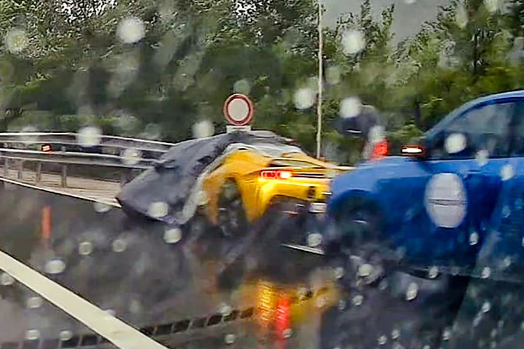 siêu xe,  tai nạn,  tai nạn siêu xe,  ferrari,  296 gtb,  296 gts,  sf90,  sf90 stradale,  sf90 spider,  laferrari,  296,  Ferrari Cavalcade ảnh 8 sieu xe,  tai nan,  tai nan sieu xe,  ferrari,  296 gtb,  296 gts,  sf90,  sf90 stradale,  sf90 spider,  laferrari,  296,  Ferrari Cavalcade anh 8