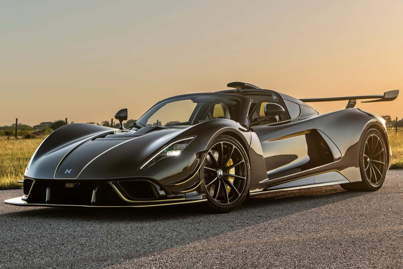 Hennessey Venom F5,  Hennessey,  Venom F5,  Venom GT,  sieu xe,  tai nan anh 5