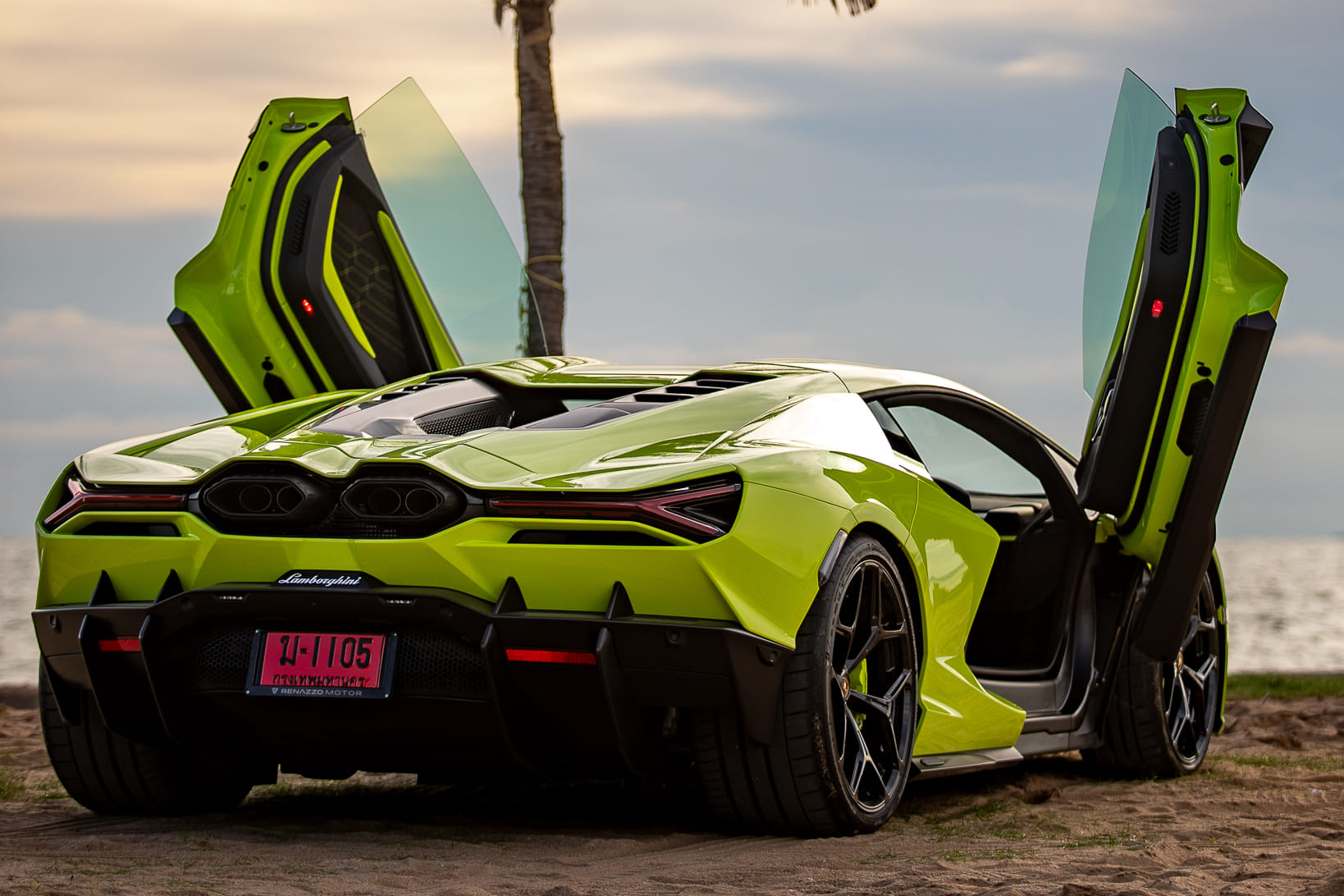 lamborghini,  revuelto,  thai lan,  sieu xe,  lamborghini revuelto,  dong nam a,  aventador,  urus se,  huracan,  temerario anh 12