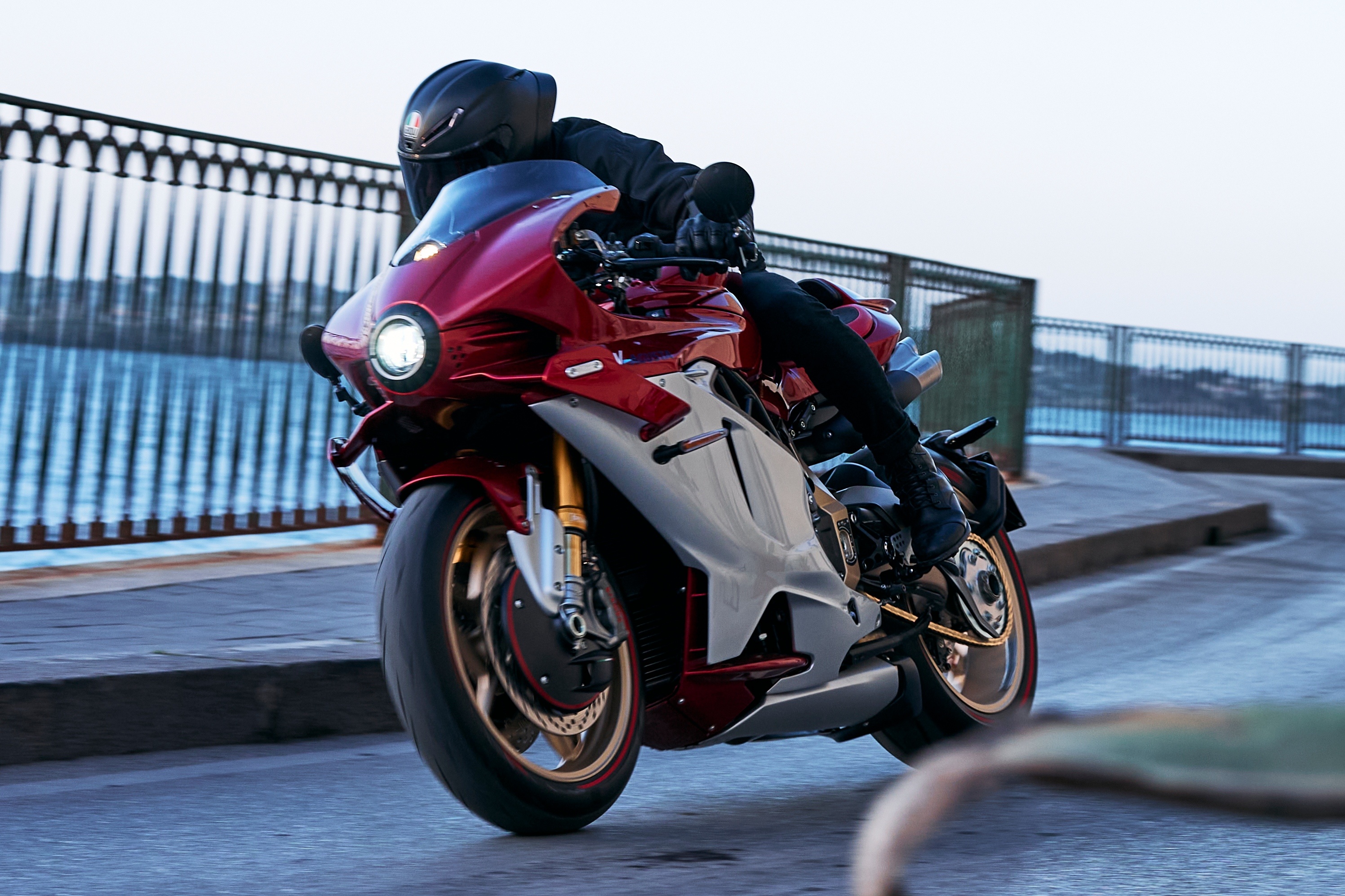 moto,  sieu moto,  superbike,  mv agusta,  Superveloce 1000 Serie Oro,  Superveloce 1000,  Serie Oro,  eicma anh 1