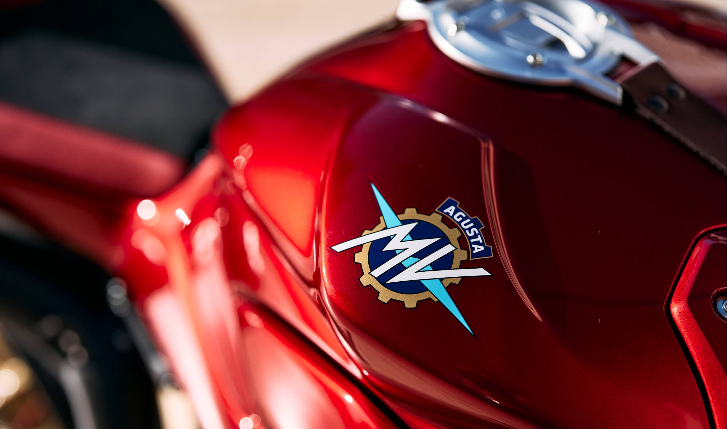 moto,  sieu moto,  superbike,  mv agusta,  Superveloce 1000 Serie Oro,  Superveloce 1000,  Serie Oro,  eicma anh 4