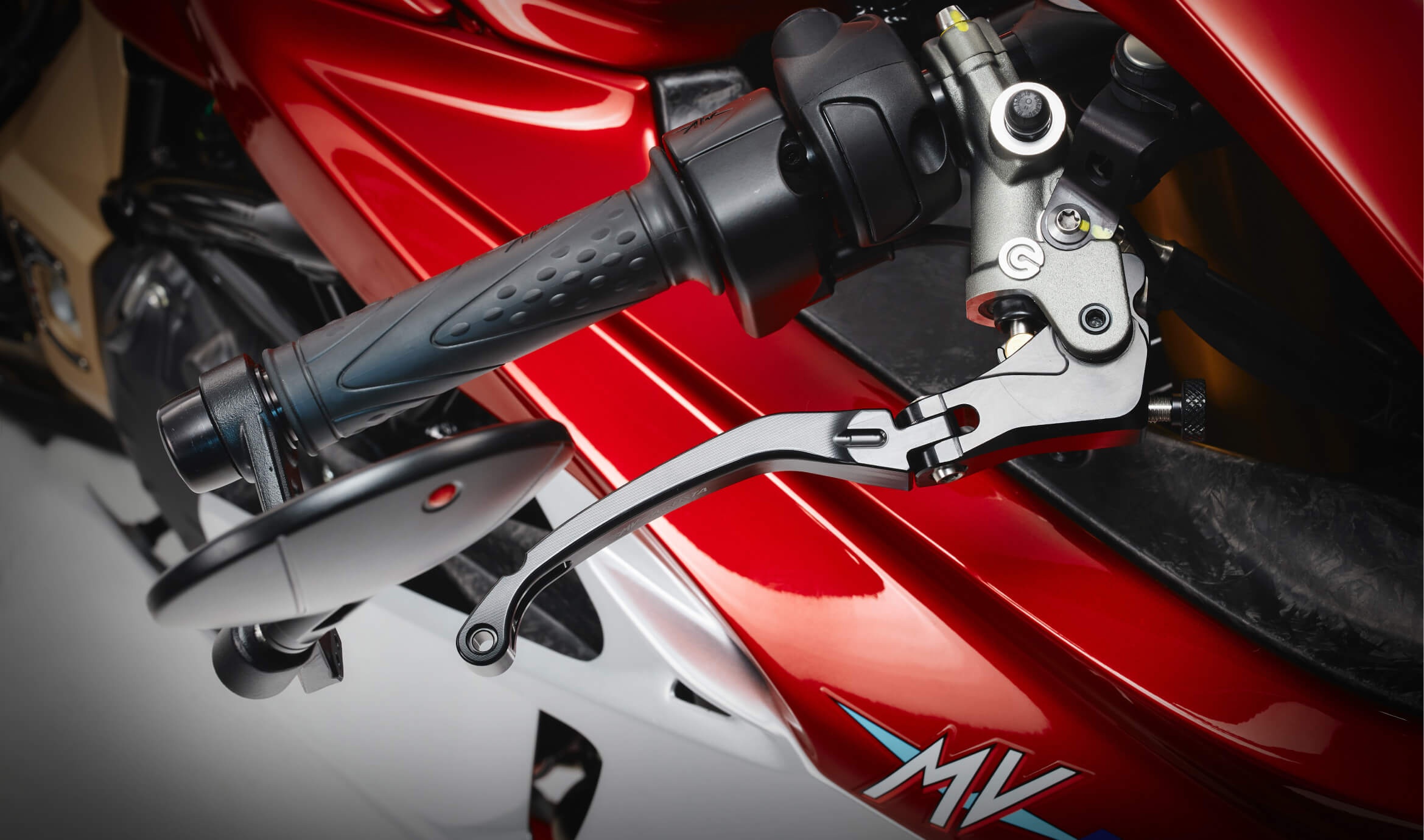 moto,  sieu moto,  superbike,  mv agusta,  Superveloce 1000 Serie Oro,  Superveloce 1000,  Serie Oro,  eicma anh 10