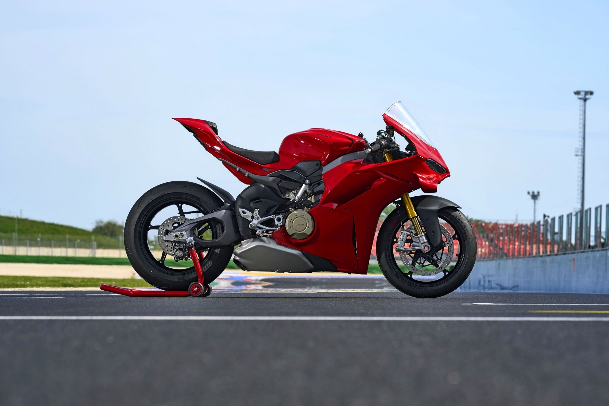 ducati,  panigale,  panigale v4,  panigale v4 s,  sieu moto,  superbike,  Desmosedici GP,  motogp,  wsbk anh 17