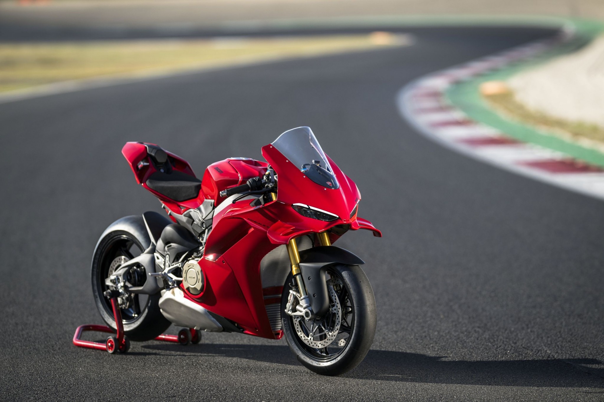 ducati,  panigale,  panigale v4,  panigale v4 s,  sieu moto,  superbike,  Desmosedici GP,  motogp,  wsbk anh 28