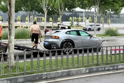 Ferrari Purosangue,  Ferrari,  Purosangue,  tai nan,  sieu xe,  trung quoc anh 3