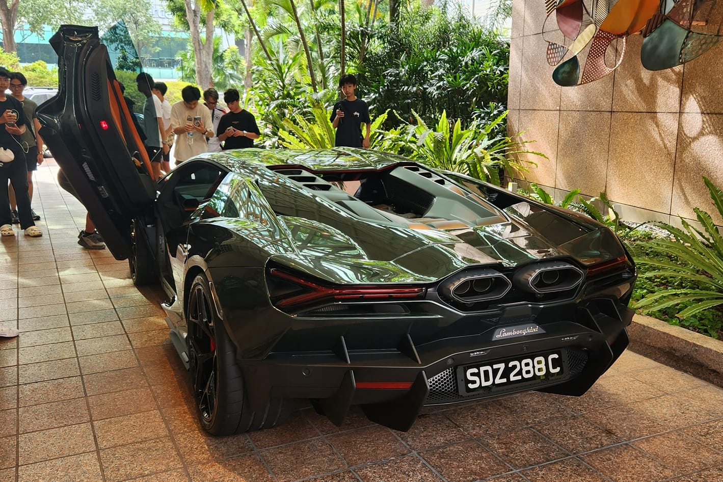 sieu xe,  singapore,  lamborghini,  revuelto,  lamborghini revuelto,  hybrid,  thai lan,  viet nam,  minh nhua,  hoang kim khanh anh 8
