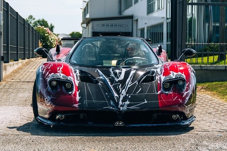 Can canh sieu xe Pagani Zonda MY doc ban hinh anh