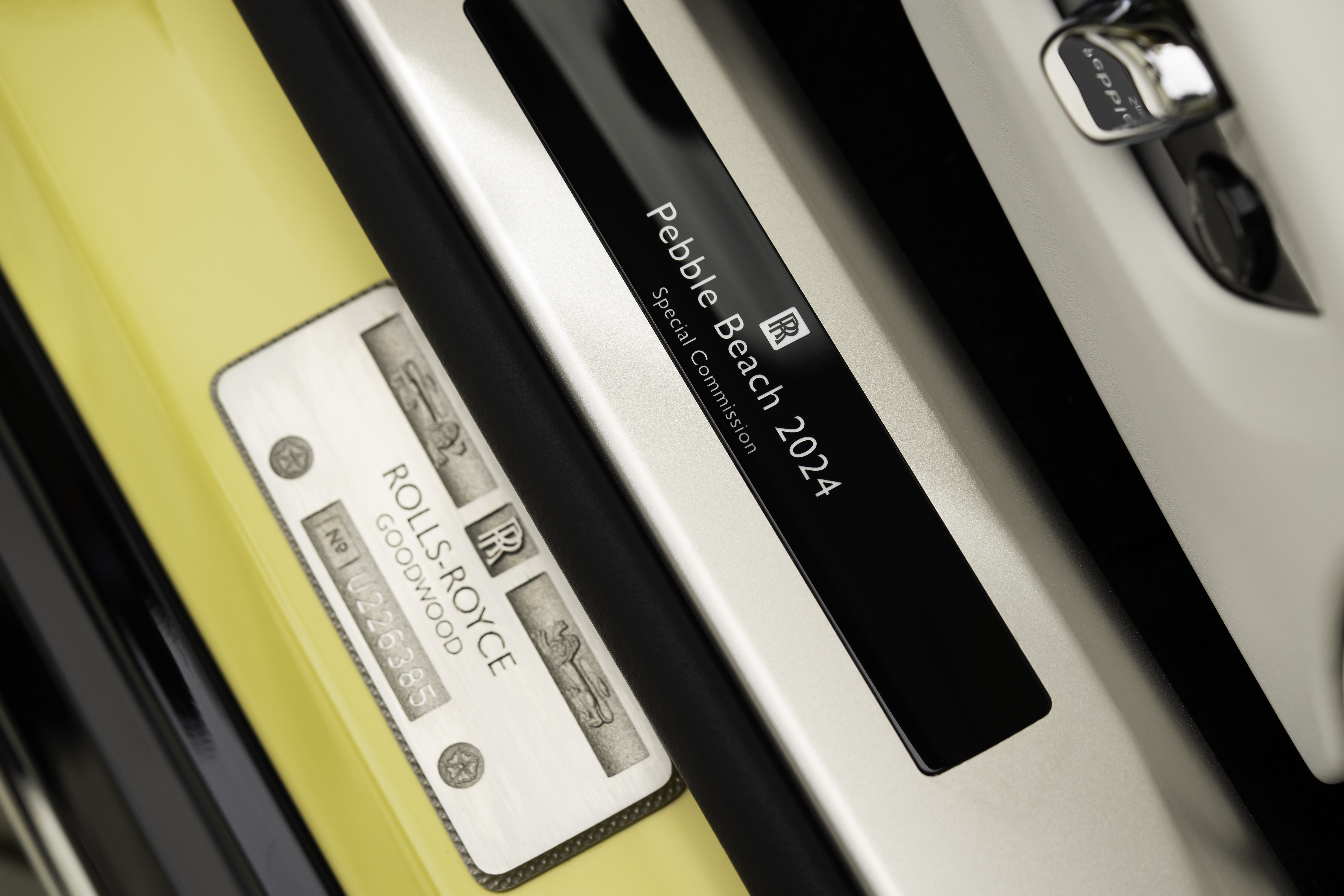 rolls-royce,  spectre,  thuần điện,  rolls-royce spectre,  Monterey Car Week,  The Quail,  Spectre Semaphore,  rolls-royce Spectre Semaphore,  Semaphore ảnh 9 rolls-royce,  spectre,  thuan dien,  rolls-royce spectre,  Monterey Car Week,  The Quail,  Spectre Semaphore,  rolls-royce Spectre Semaphore,  Semaphore anh 9