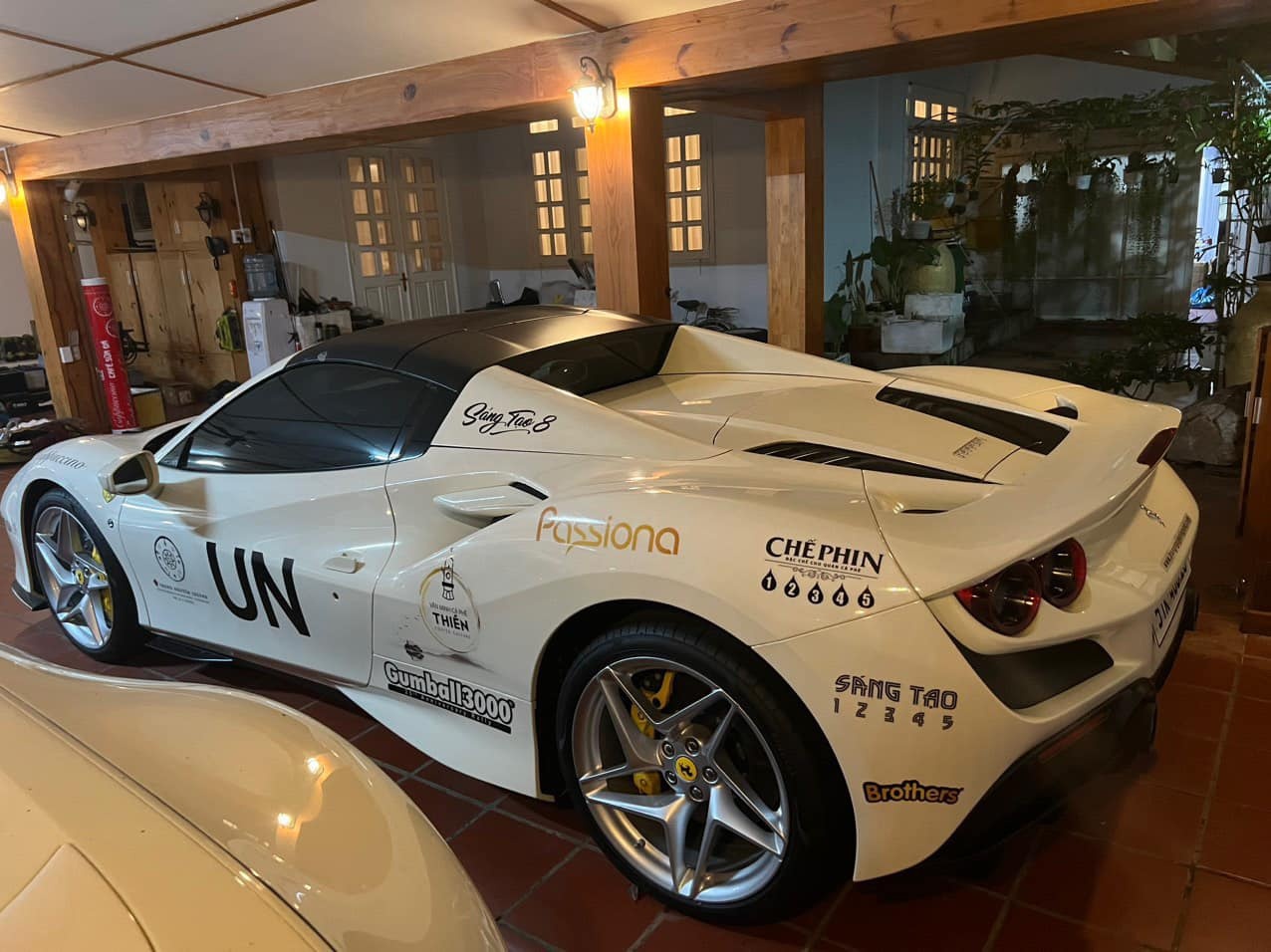 dang le nguyen vu,  qua vu,  trung nguyen,  gumball,  gumball 3000,  sieu xe,  ferrari,  488,  458,  f8,  f12,  812,  bugatti,  veyron anh 11