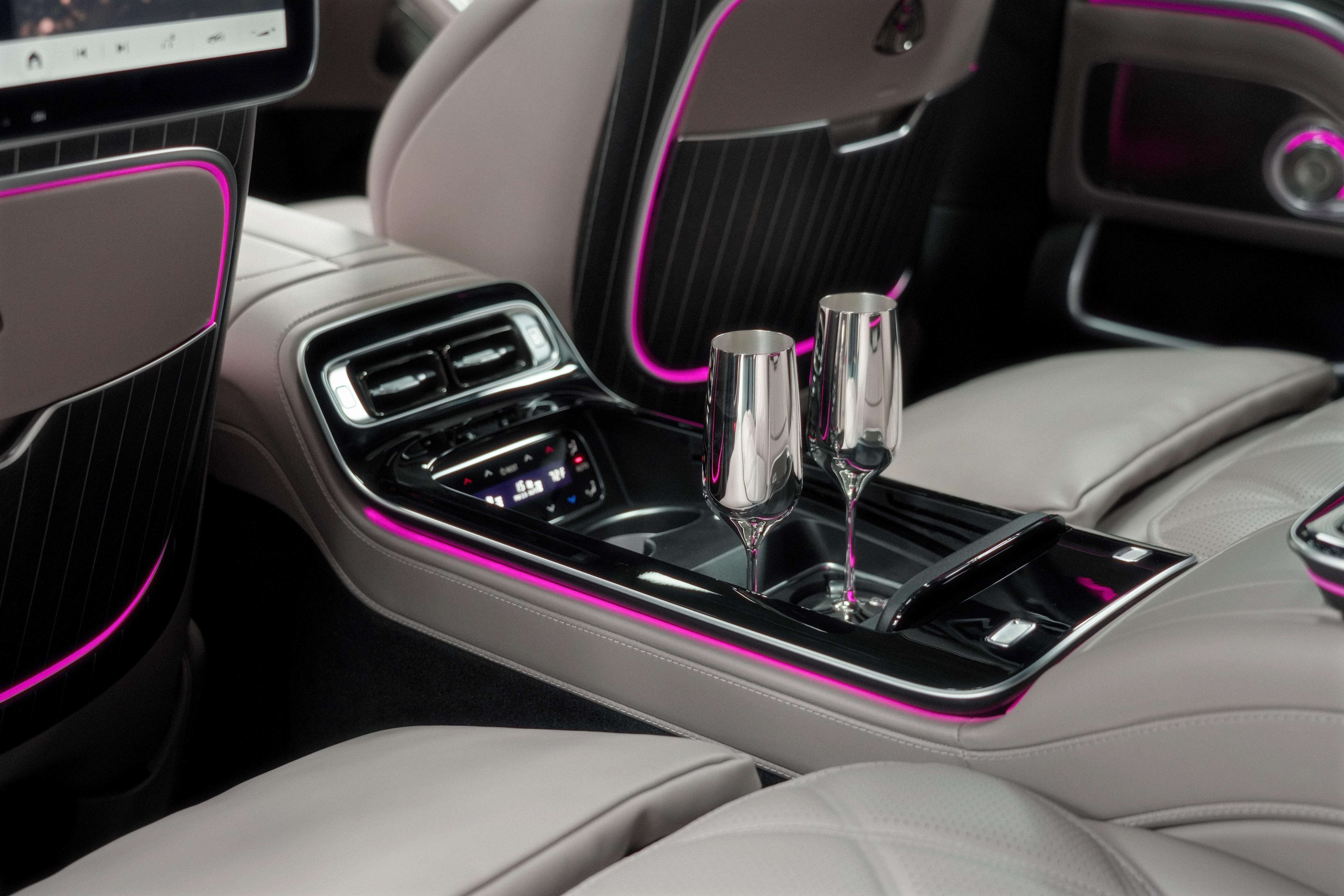 mercedes,  maybach,  s680,  maybach s680,  mercedes-maybach,  edition nordic glow,  cuc quang anh 11