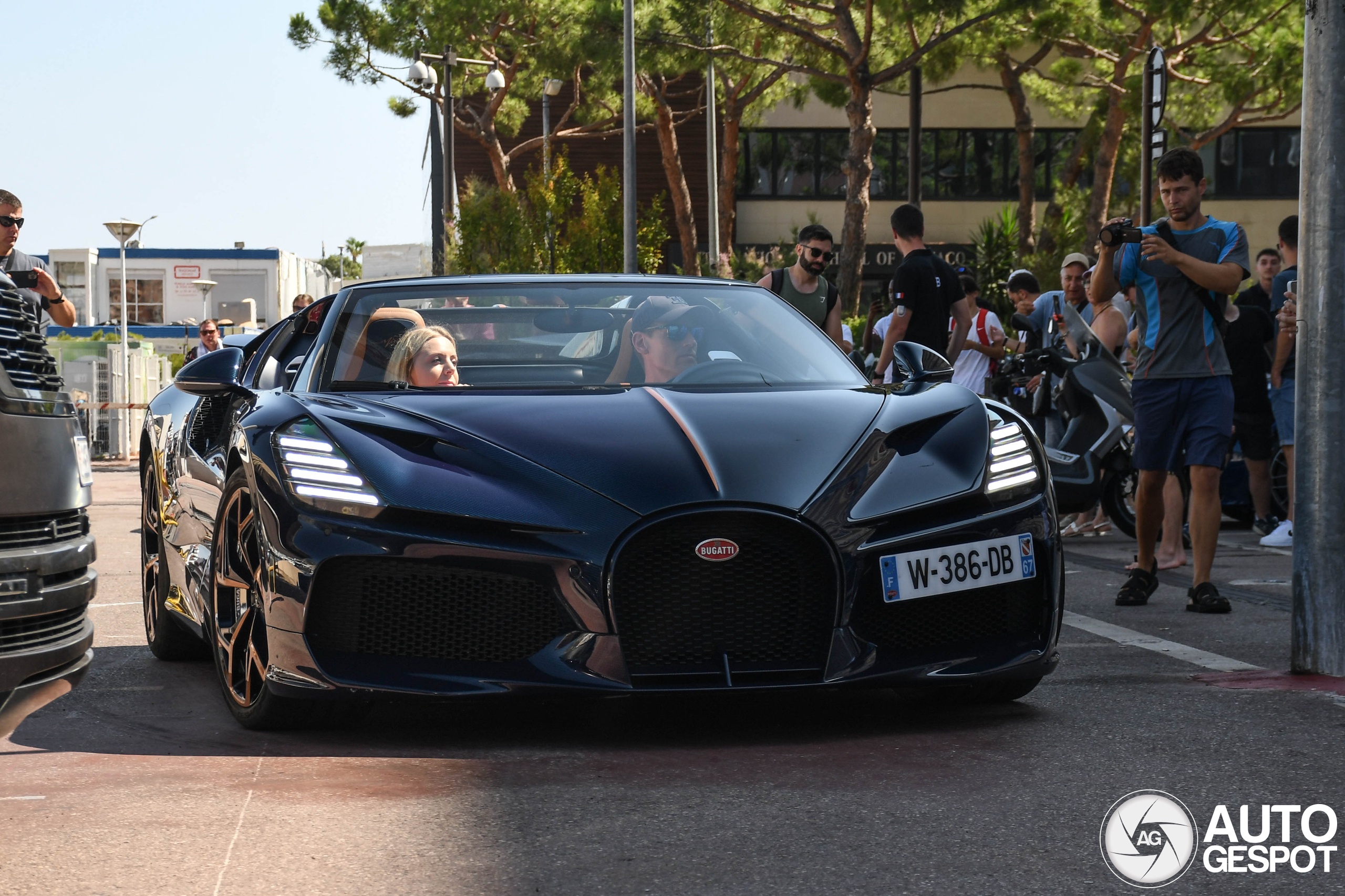 bugatti,  chiron,  veyron,  w16,  mistral,  w16 mistral,  bugatti w16 mistral,  bugatti mistral,  sieu xe,  hypercar,  monaco anh 1
