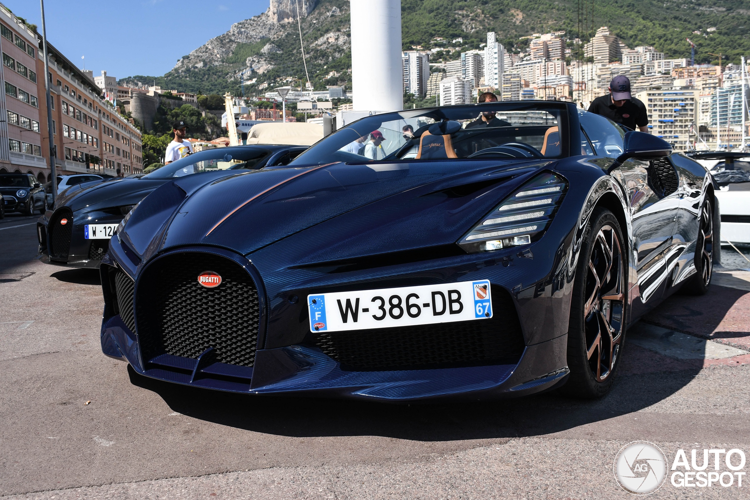 bugatti,  chiron,  veyron,  w16,  mistral,  w16 mistral,  bugatti w16 mistral,  bugatti mistral,  sieu xe,  hypercar,  monaco anh 3