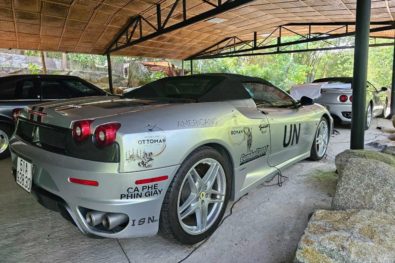 gumball 3000,  sieu xe,  ferrari,  dang le nguyen vu,  458,  488,  360,  430,  speciale,  scuderia,  pista anh 3