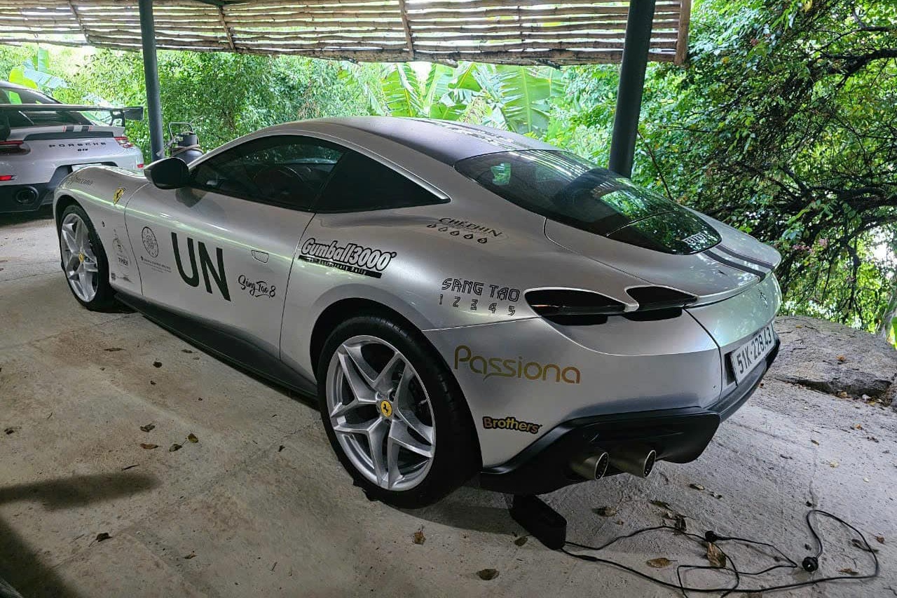 gumball 3000,  sieu xe,  ferrari,  dang le nguyen vu,  458,  488,  360,  430,  speciale,  scuderia,  pista anh 13