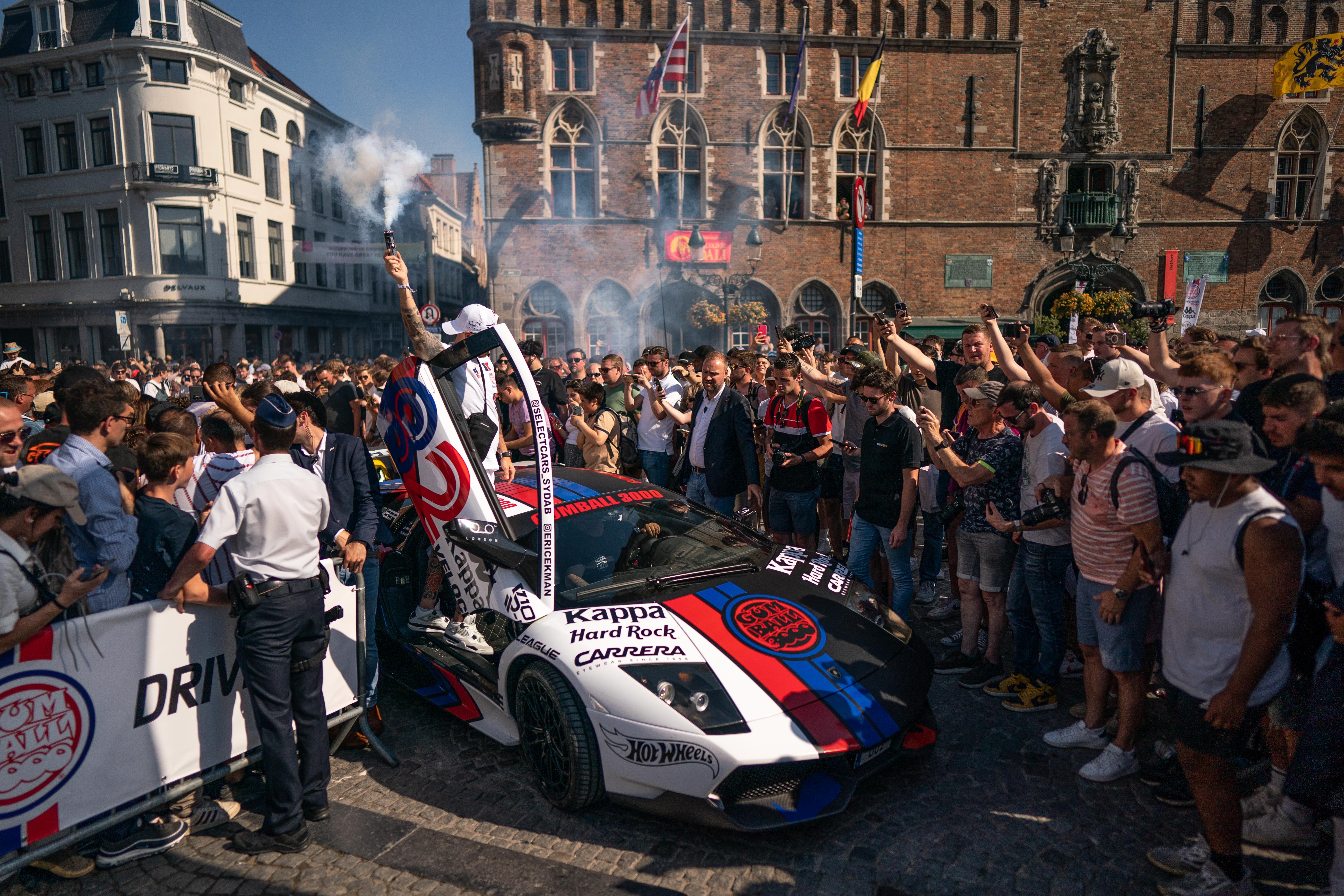 gumball 3000,  mr jww,  binz,  sara choi,  ishowspeed,  người nổi tiếng,  siêu xe,  dde ảnh 1 gumball 3000,  mr jww,  binz,  sara choi,  ishowspeed,  nguoi noi tieng,  sieu xe,  dde anh 1
