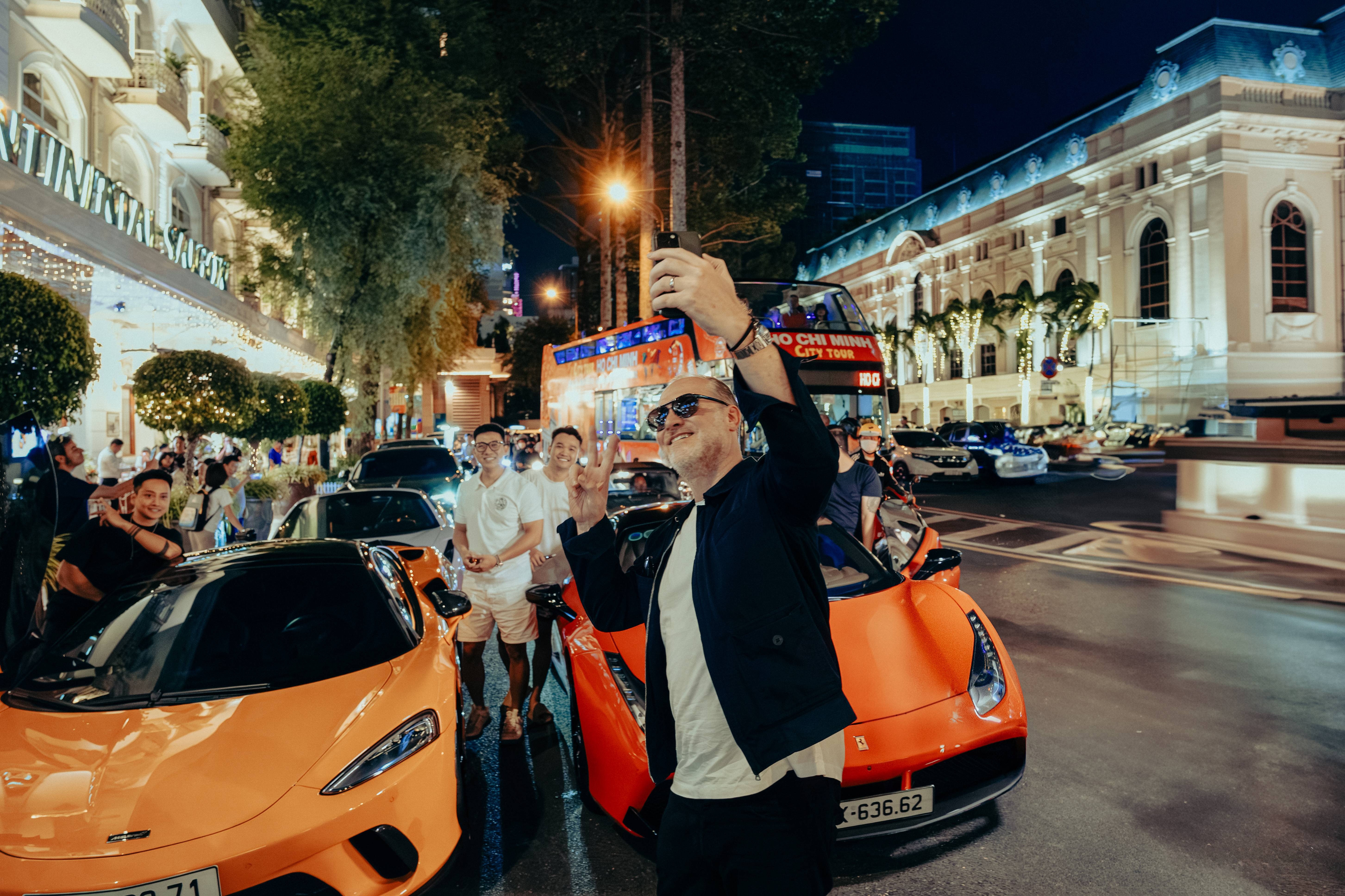 gumball 3000,  mr jww,  binz,  sara choi,  ishowspeed,  người nổi tiếng,  siêu xe,  dde ảnh 2 gumball 3000,  mr jww,  binz,  sara choi,  ishowspeed,  nguoi noi tieng,  sieu xe,  dde anh 2