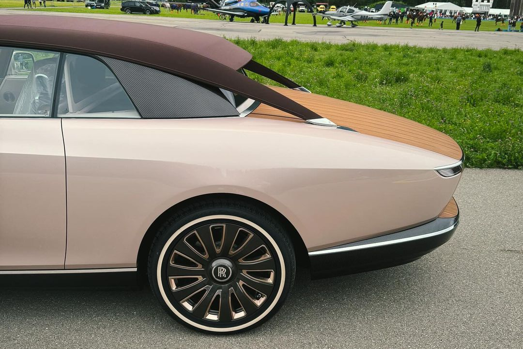 rolls-royce,  boat tail,  droptail,  sweptail,  siêu sang,  phantom,  thụy sĩ,  rolls-royce boat tail ảnh 6 rolls-royce,  boat tail,  droptail,  sweptail,  sieu sang,  phantom,  thuy si,  rolls-royce boat tail anh 6