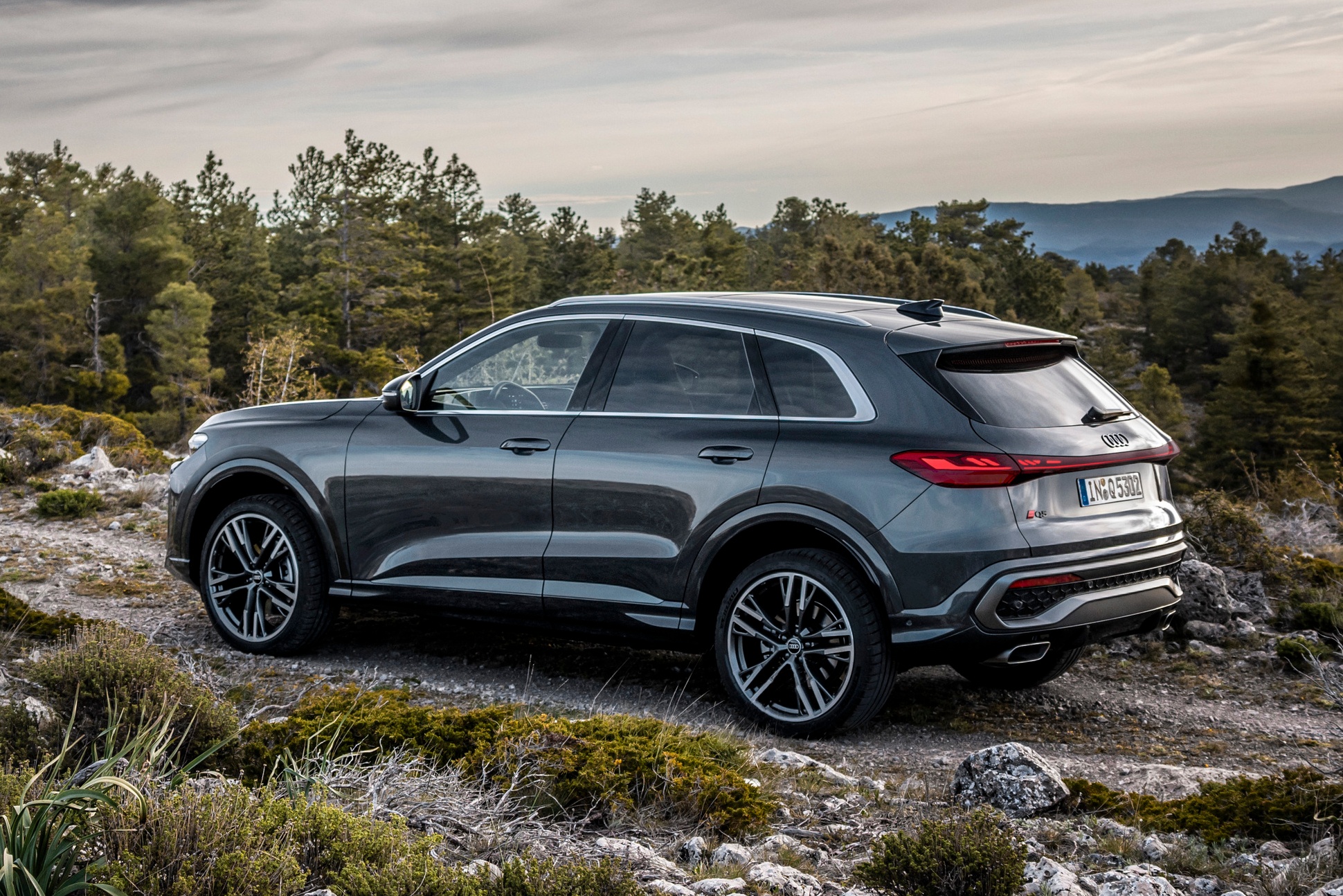 audi,  q5,  audi q5,  q5 the he moi,  the he moi,  suv,  mercedes,  glc,  bmw,  x3 anh 14