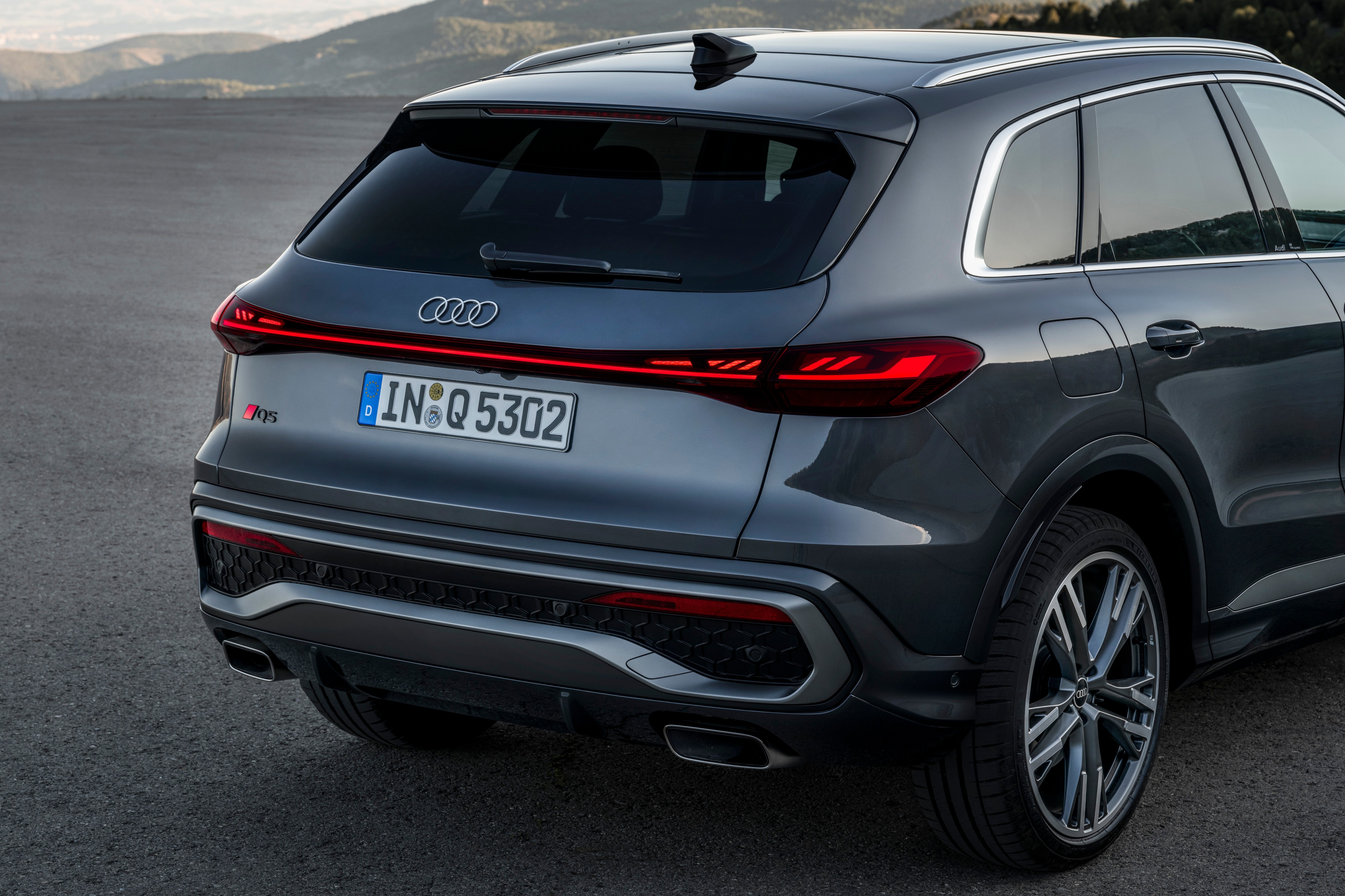 audi,  q5,  audi q5,  q5 the he moi,  the he moi,  suv,  mercedes,  glc,  bmw,  x3 anh 7