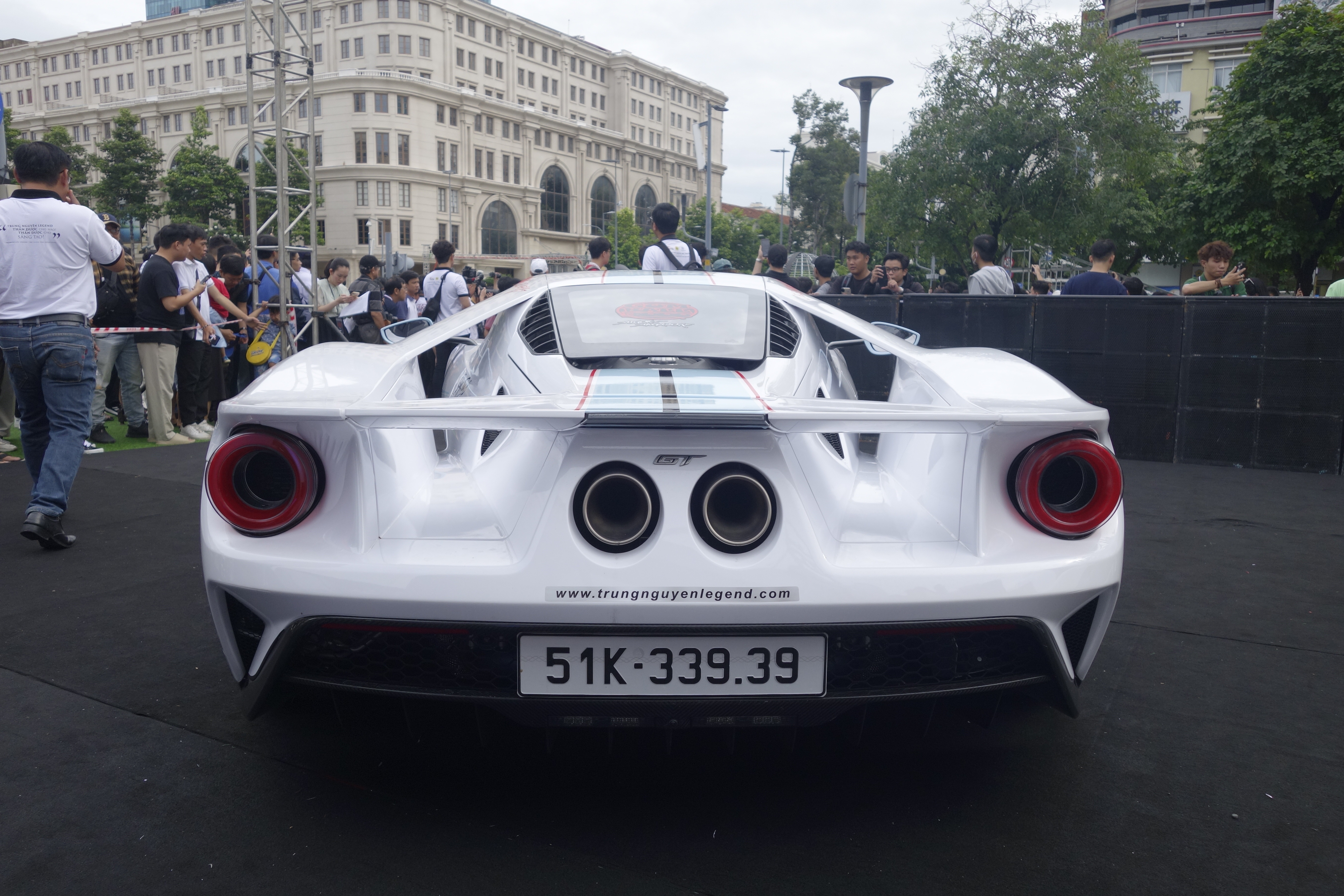 ferrari,  dang le nguyen vu,  trung nguyen,  355,  360,  430,  458,  488,  f8,  f12,  599,  sieu xe,  gumball 3000 anh 11