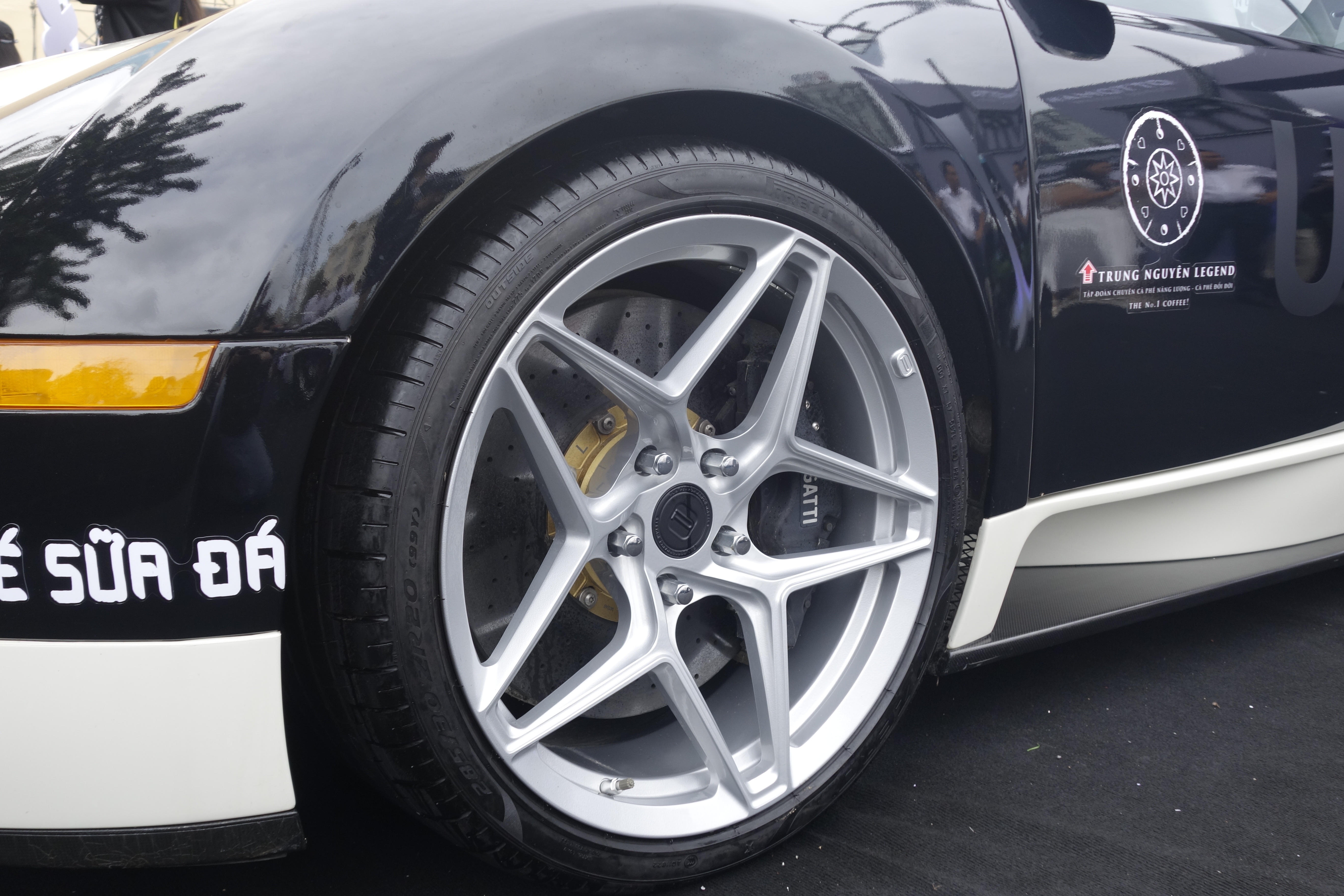 ferrari,  dang le nguyen vu,  trung nguyen,  355,  360,  430,  458,  488,  f8,  f12,  599,  sieu xe,  gumball 3000 anh 5