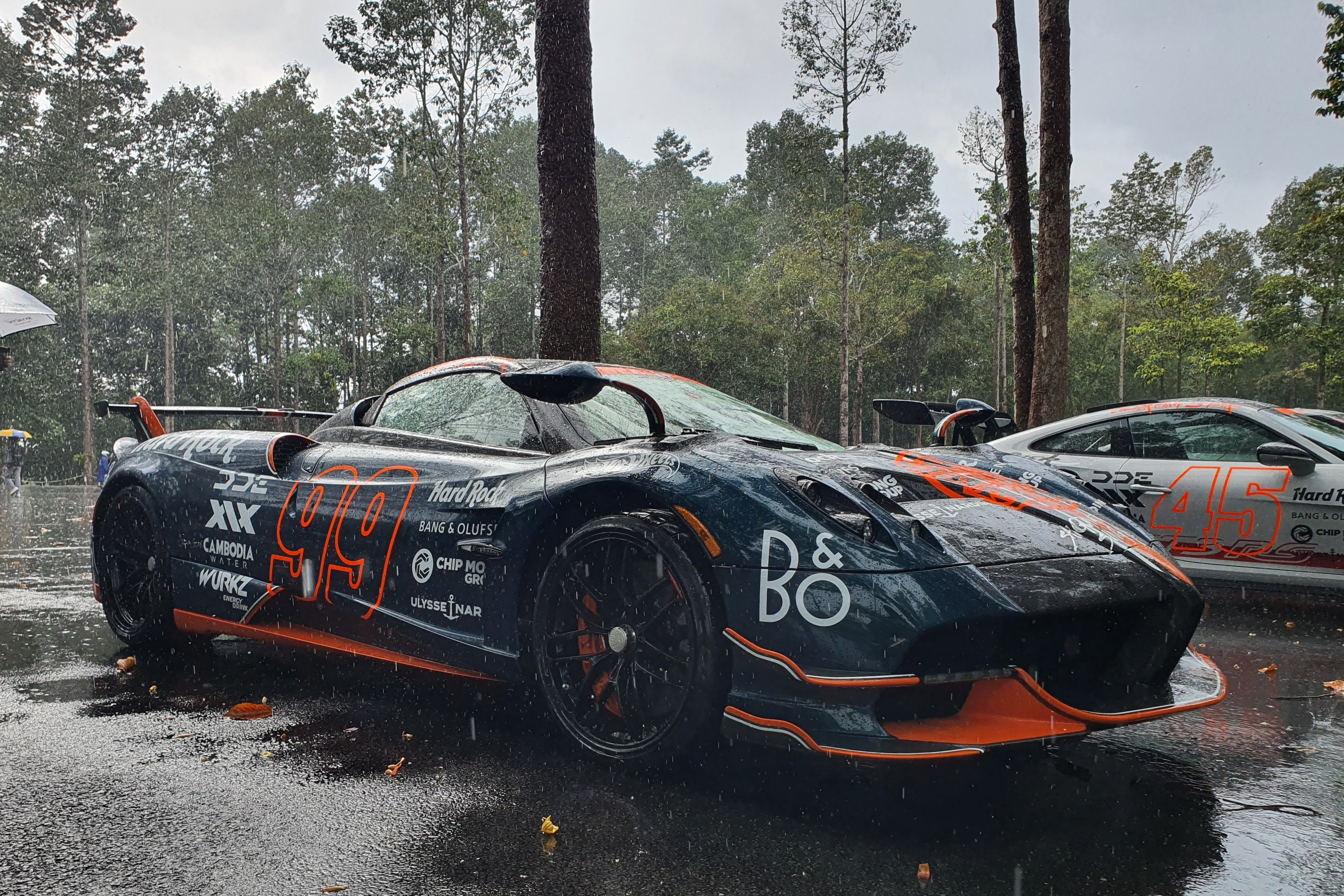 sieu xe,  gumball 3000,  gumball 3000 2024,  hanh trinh sieu xe,  lamborghini,  ferrari,  koenigsegg,  pagani,  ishowspeed anh 13