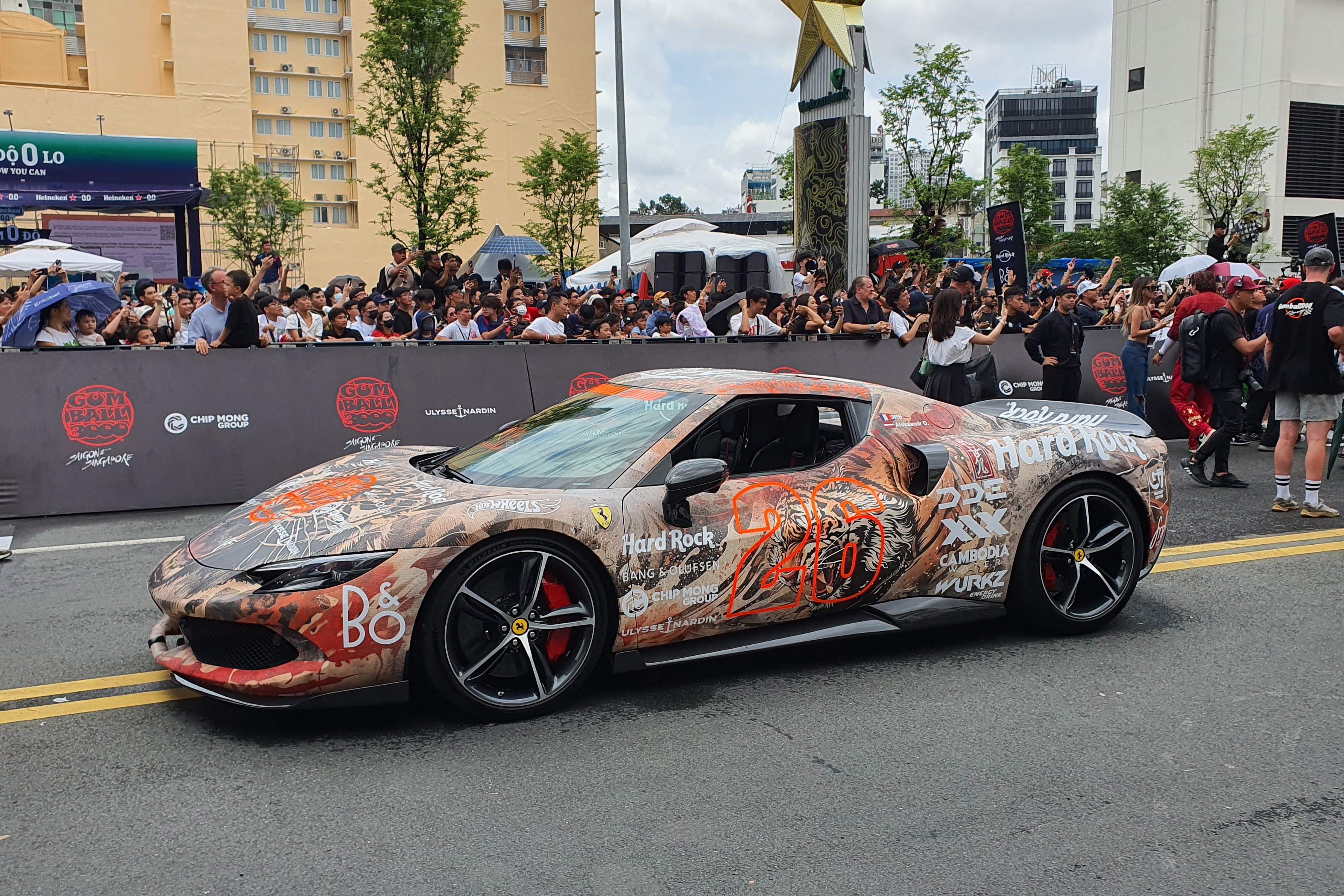 sieu xe,  gumball 3000,  gumball 3000 2024,  hanh trinh sieu xe,  lamborghini,  ferrari,  koenigsegg,  pagani,  ishowspeed anh 4