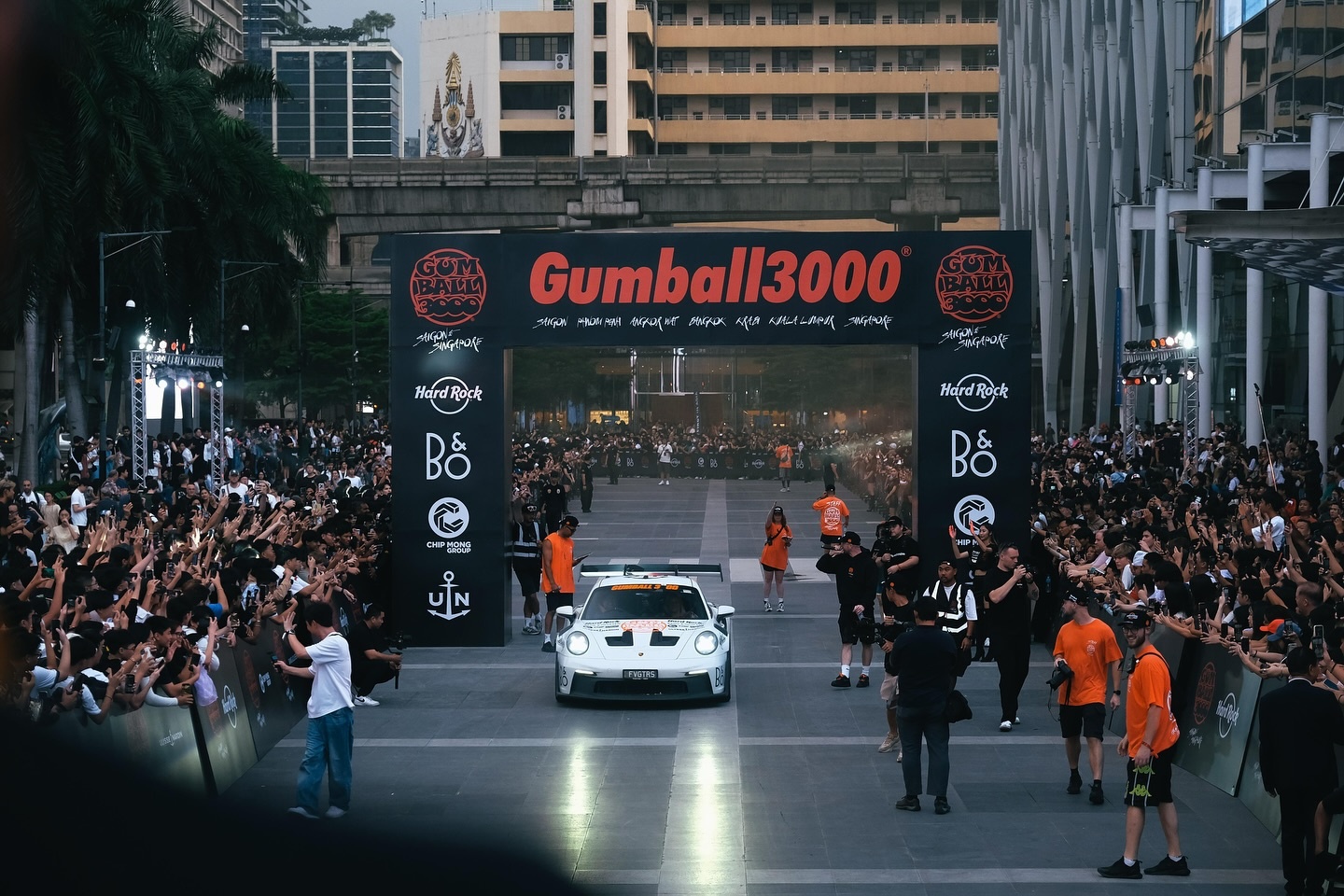 sieu xe,  gumball 3000,  ishowspeed,  viet nam,  campuchia,  thai lan,  singapore anh 11