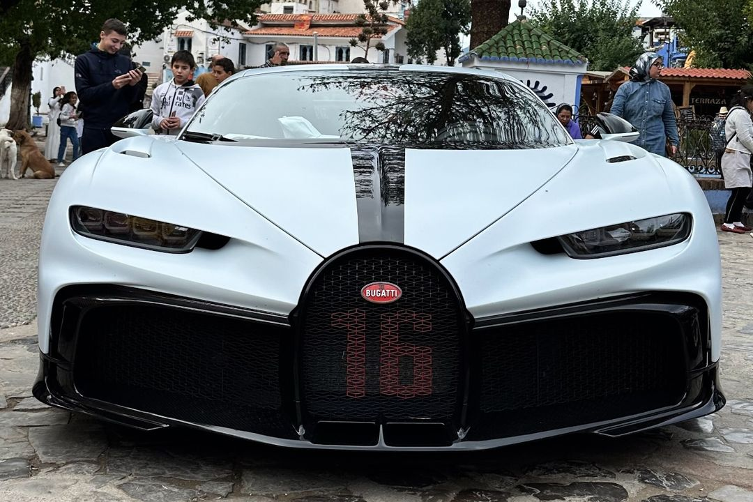 bugatti,  chiron,  tai nan,  sieu xe,  tai nan sieu xe,  bugatti veyron,  bugatti chiron,  morocco,  bugatti grand tour anh 9