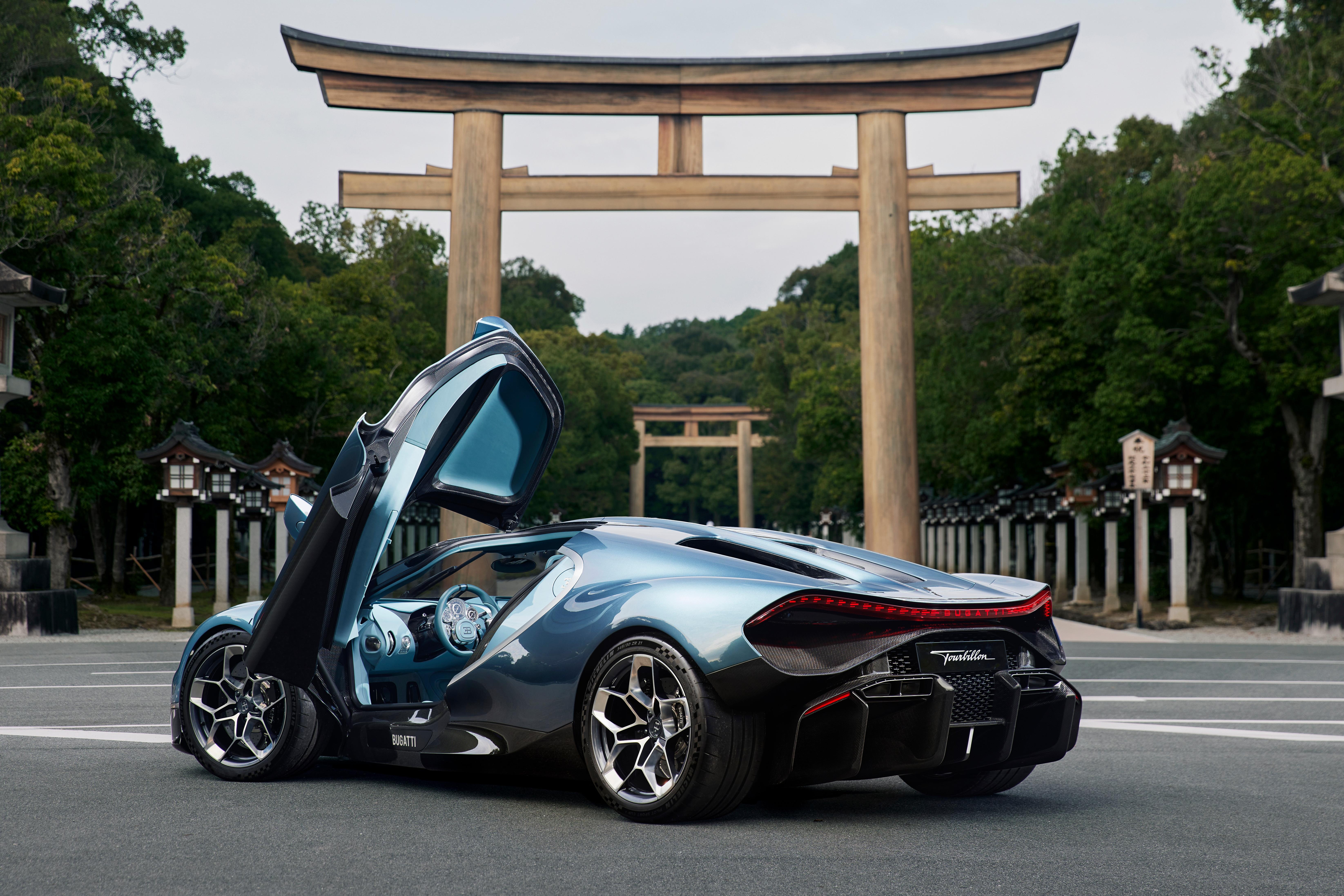 bugatti,  tourbillon,  hypercar,  chiron,  veyron,  sieu xe,  nhat,  nhat ban,  singapore anh 2