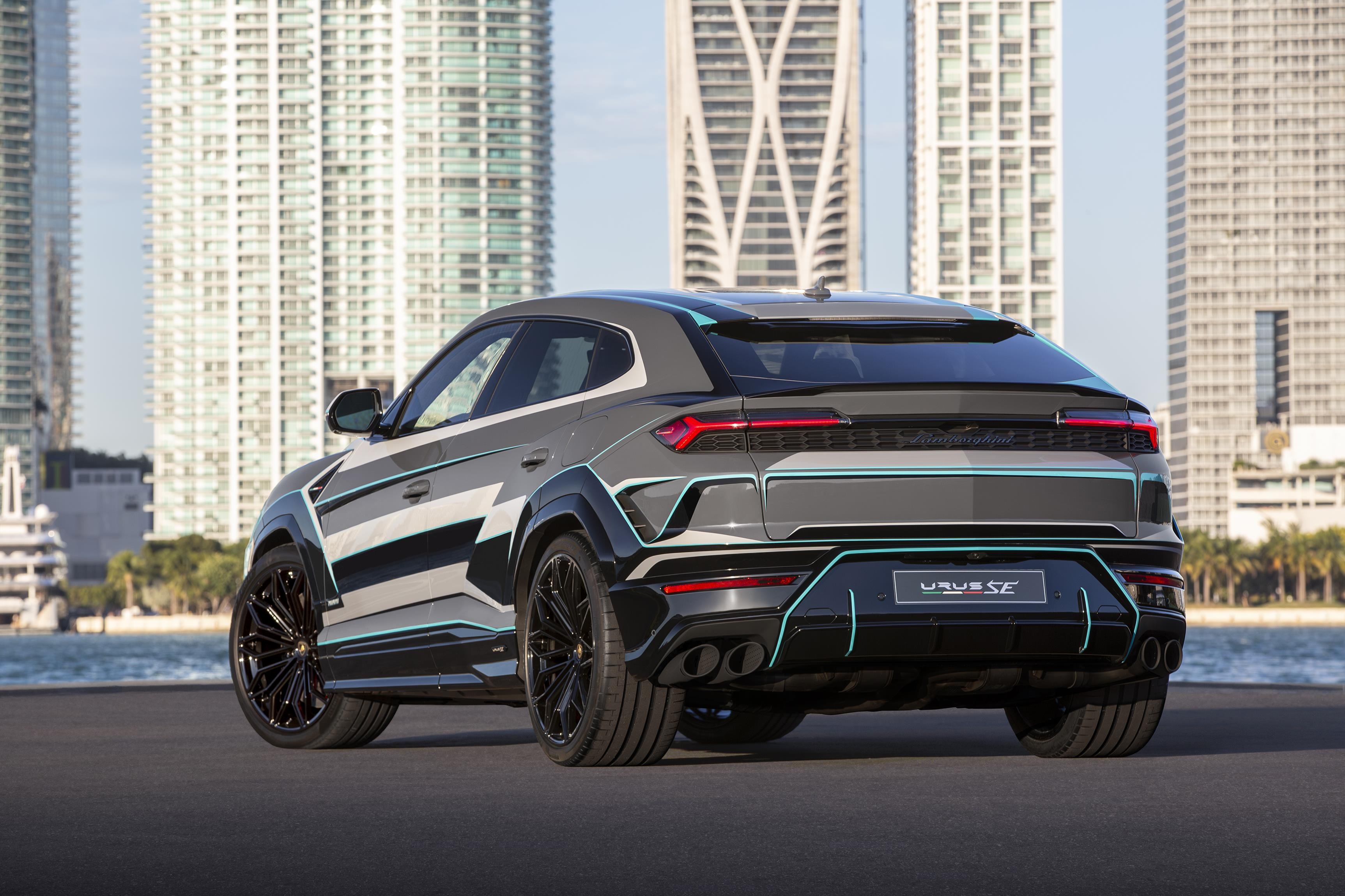 lamborghini,  urus,  urus se,  hybrid,  phev,  sieu xe,  suv,  miami,  art basel anh 2