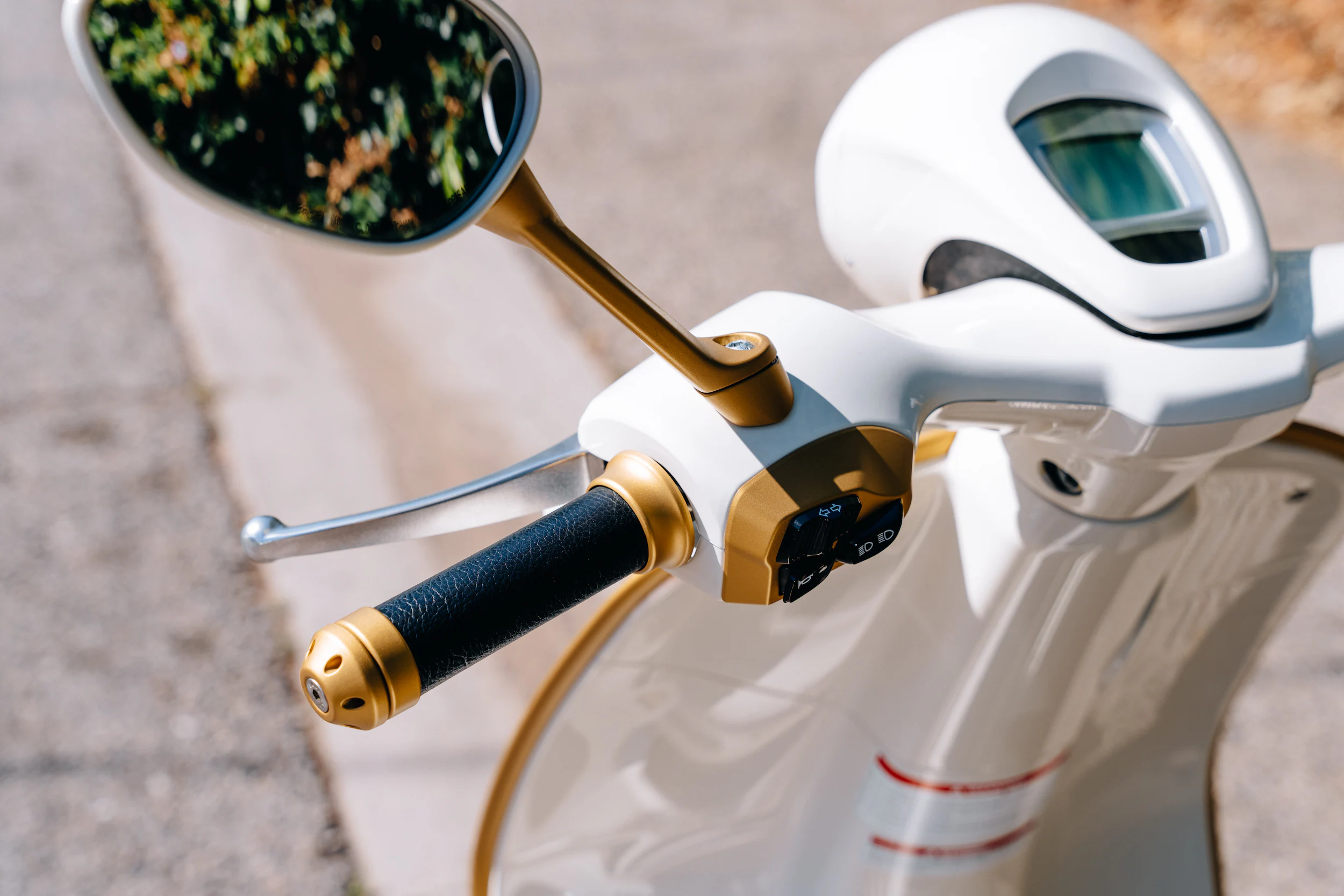 vespa, vespa 946, vespa 946 dior, vespa 946 christian dior, 946 dior, scooter, xe tay ga ảnh 6 vespa, vespa 946, vespa 946 dior, vespa 946 christian dior, 946 dior, scooter, xe tay ga anh 6