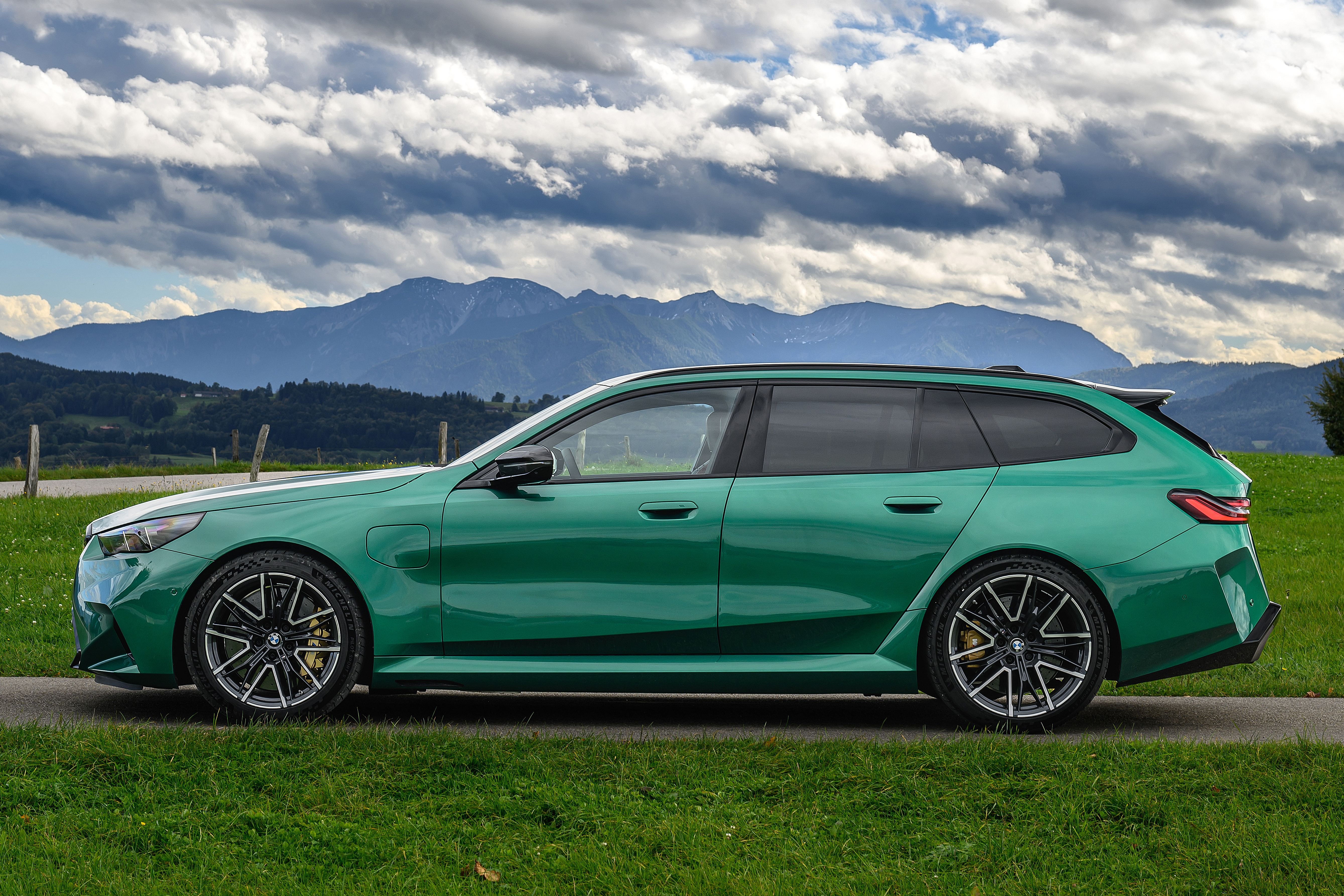 bmw,  m5,  touring,  m5 touring,  wagon,  bmw m5,  bmw m,  bmw m5 touring,  hybrid anh 11