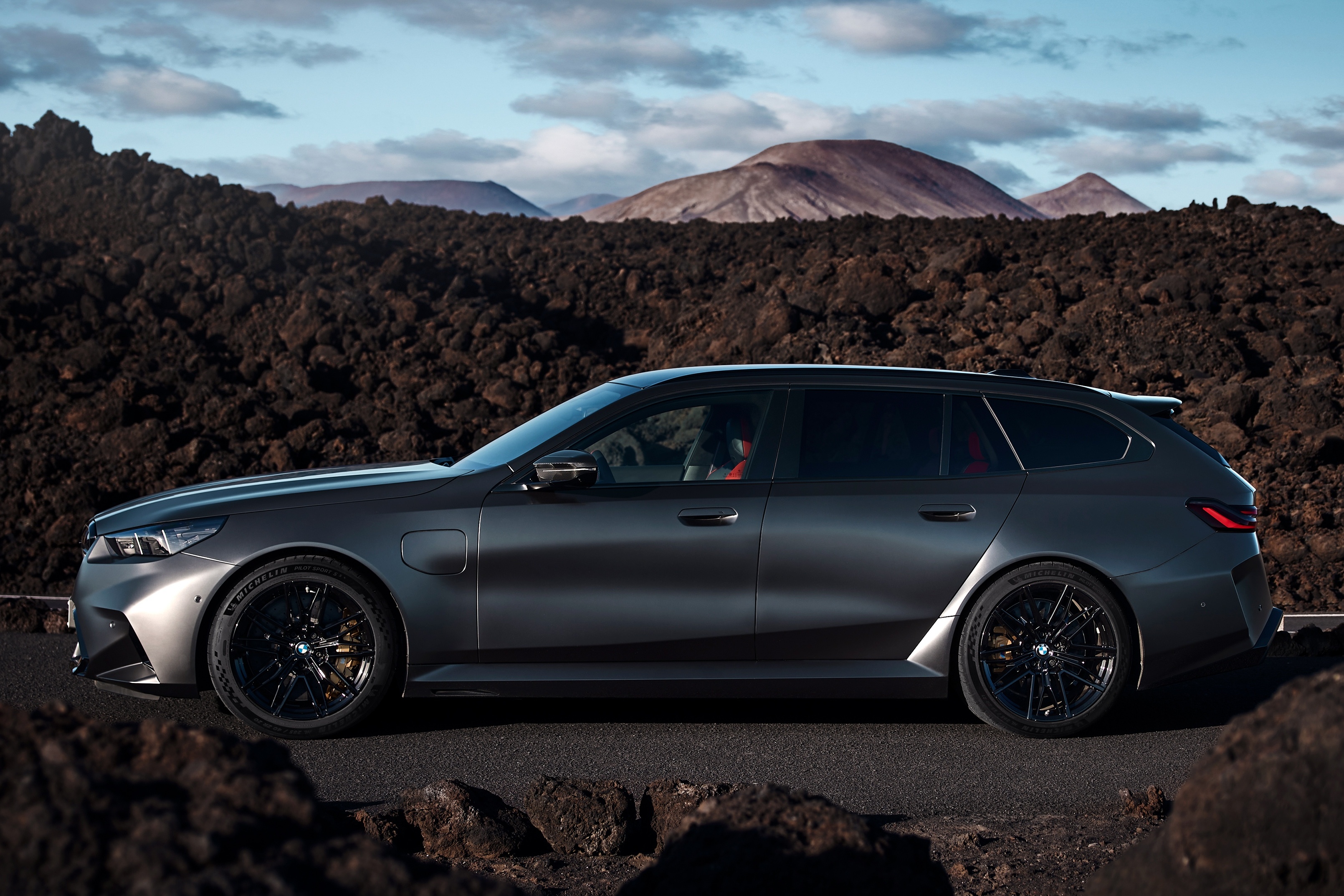 bmw,  m5,  touring,  m5 touring,  wagon,  bmw m5,  bmw m,  bmw m5 touring,  hybrid anh 13