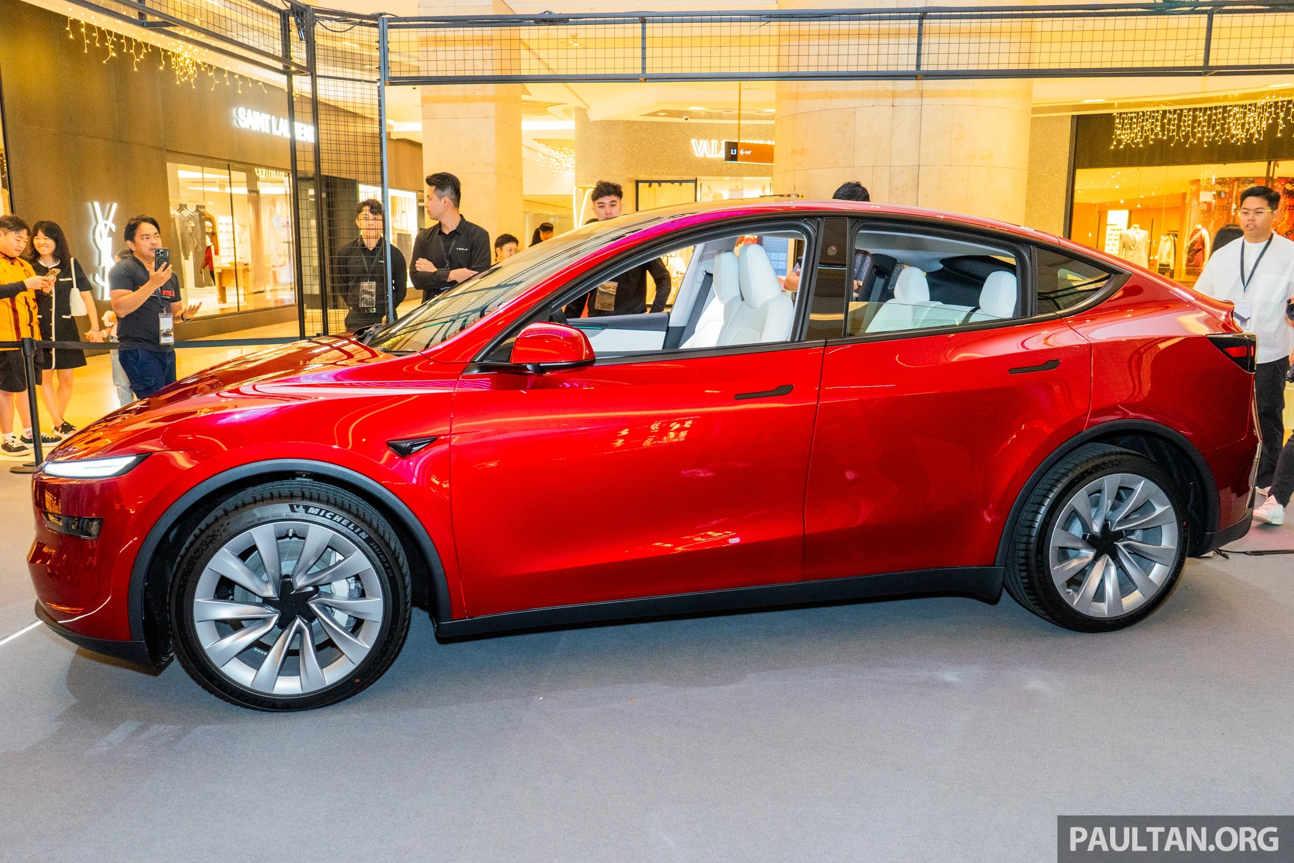 singapore,  tesla,  tesla model y,  juniper,  model y,  tesla model y juniper,  malaysia,  xe dien anh 2