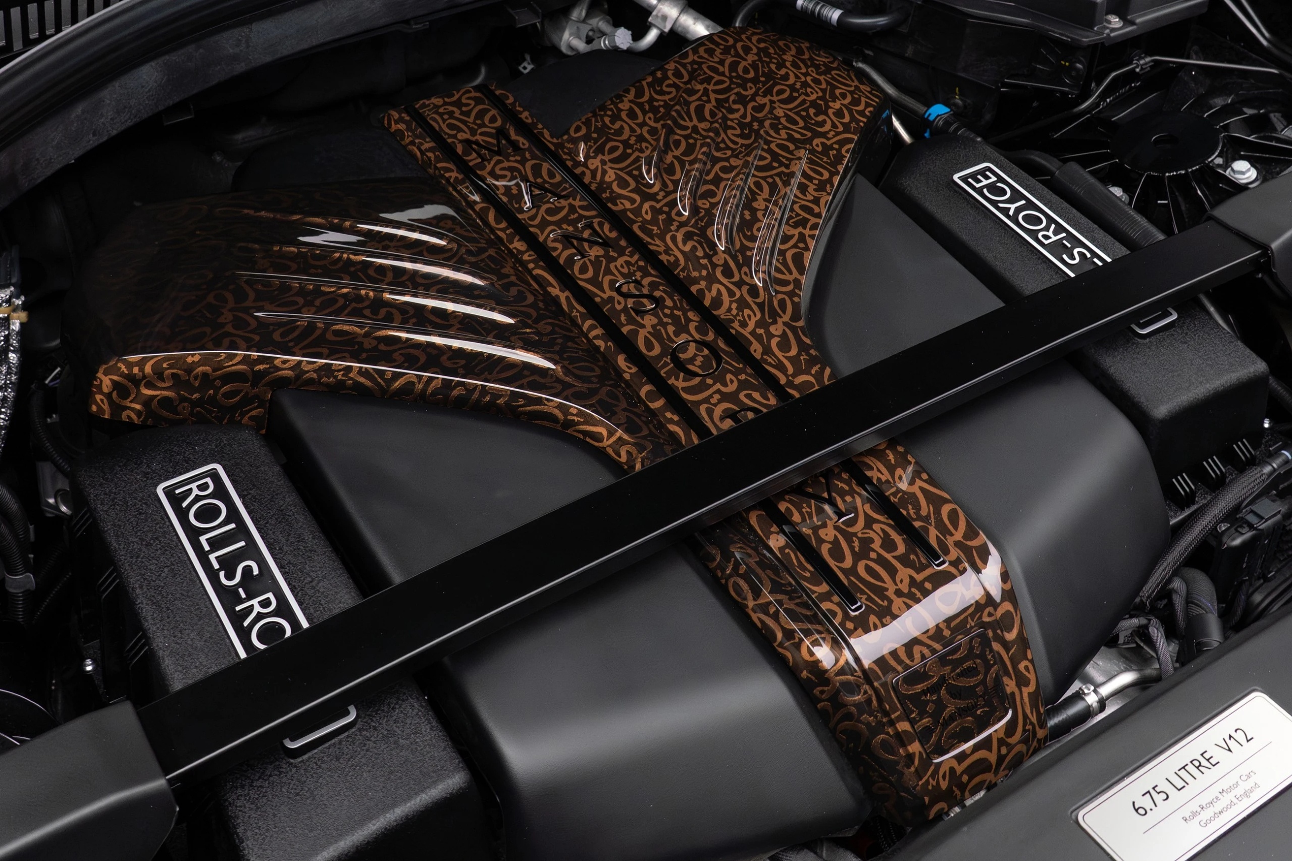 rolls-royce,  cullinan,  mansory,  suv,  xe do,  cullinan series ii,  rolls-royce cullinan mansory,  Linea D`Arabo MY’25,  arab anh 17