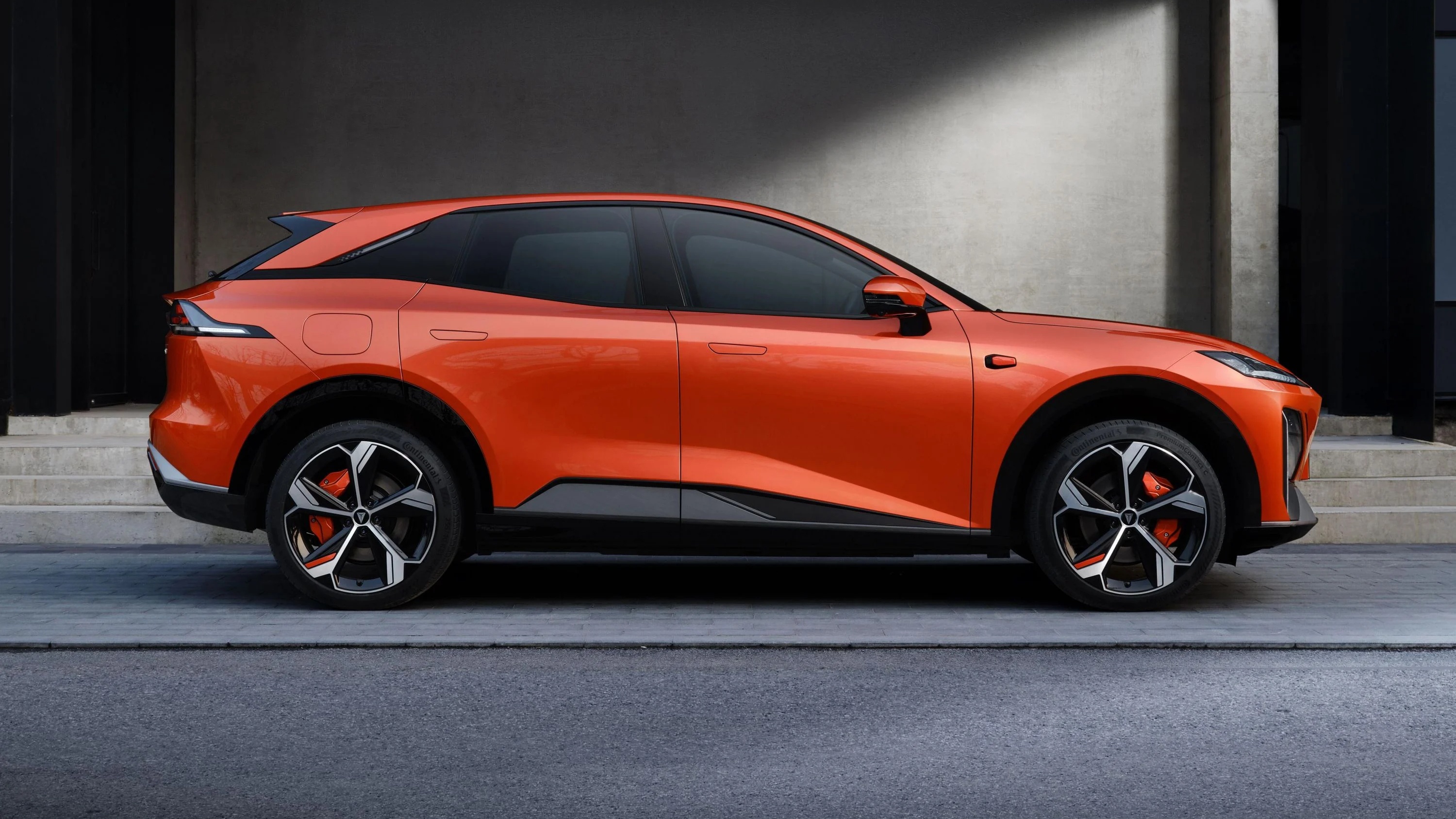 mazda,  mazda ez-60,  ez-60,  ez-6,  mazda ez-6,  changan,  deepal,  deepal s07,  xe dien,  tesla,  model y,  tesla model y anh 2