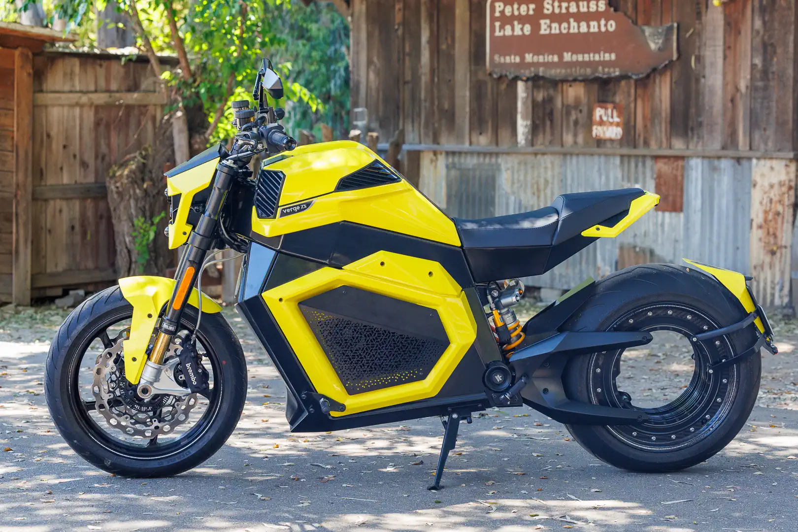 xe dien,  Verge TS Pro,  Verge TS Ultra,  Verge,  Verge Motorcycles,  TS Pro,  TS Ultra,  moto,  moto dien,  ky luc,  ky luc Guinness anh 9