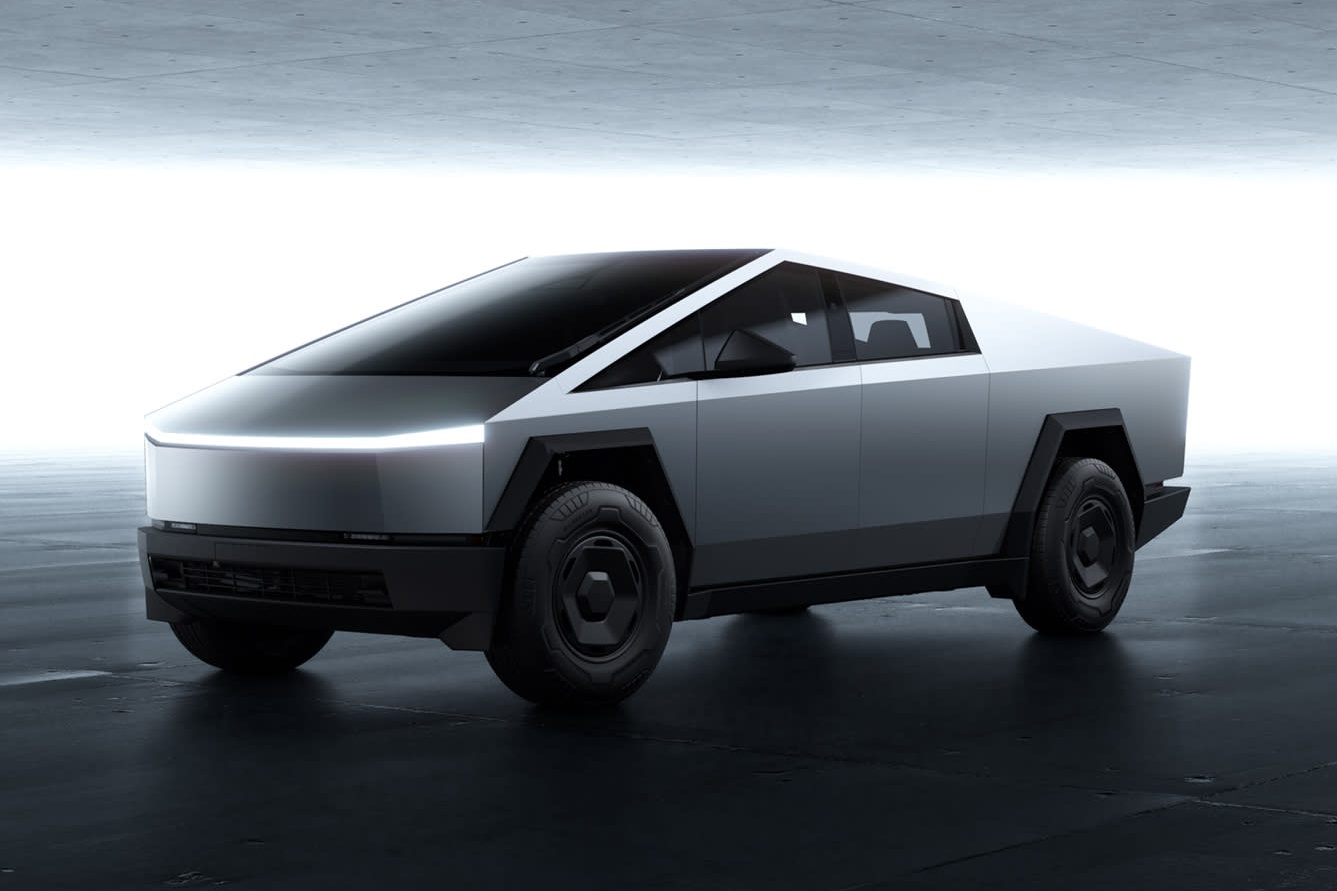 Tesla 'quay xe', dung ban Cybertruck gia re hinh anh