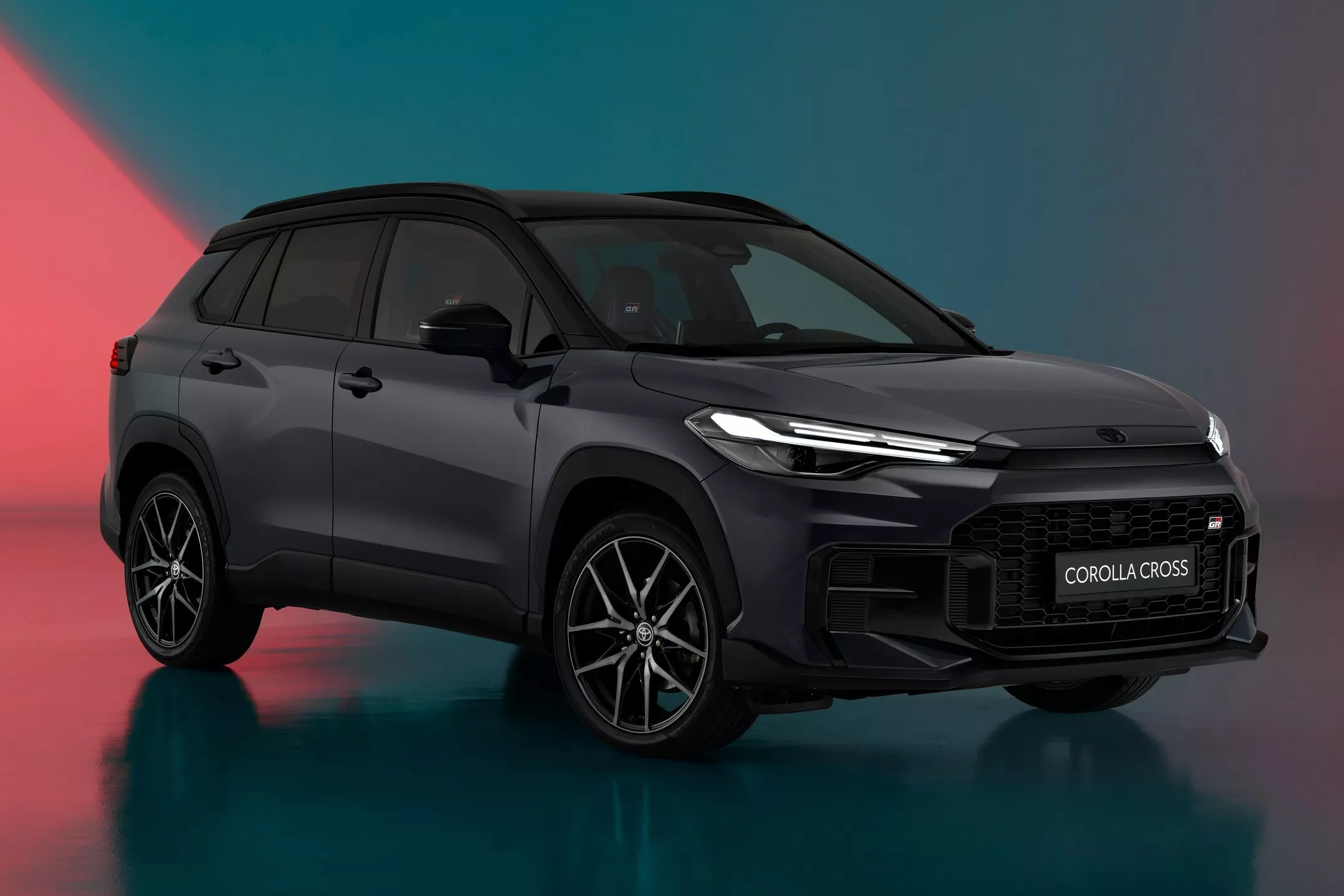 Chi tiet SUV the thao Toyota Corolla Cross GR SPORT 2026 hinh anh