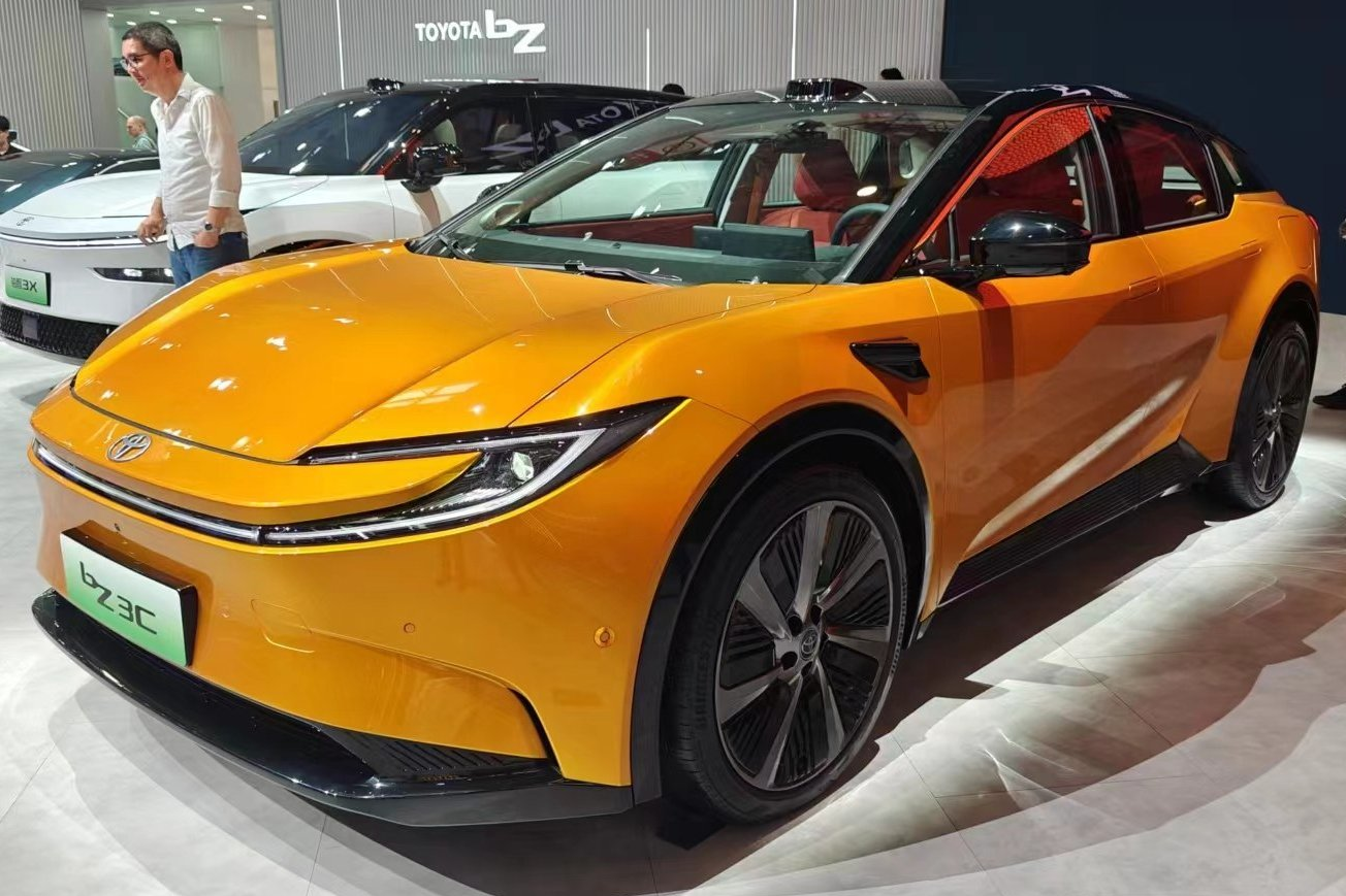 toyota,  bz,  bz5,  toyota bz5,  xe dien,  crossover,  coupe,  cuv,  suv,  trung quoc,  faw,  faw toyota,  ev anh 3