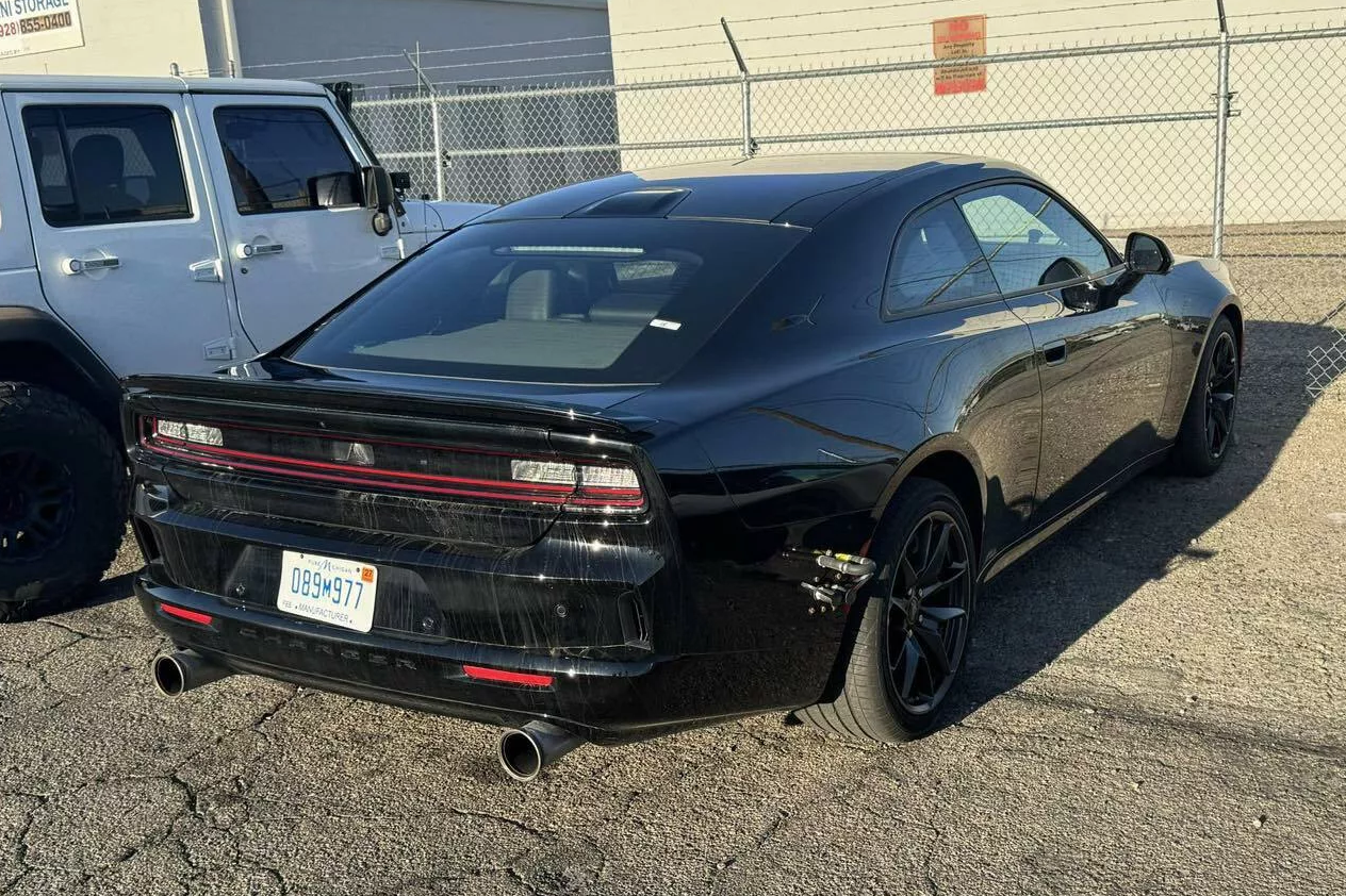 dodge,  charger,  dodge charger,  ev,  dodge charger daytona,  daytona,  charger daytona,  sixpack charger sixpack,  v8,  xe co bap anh 5