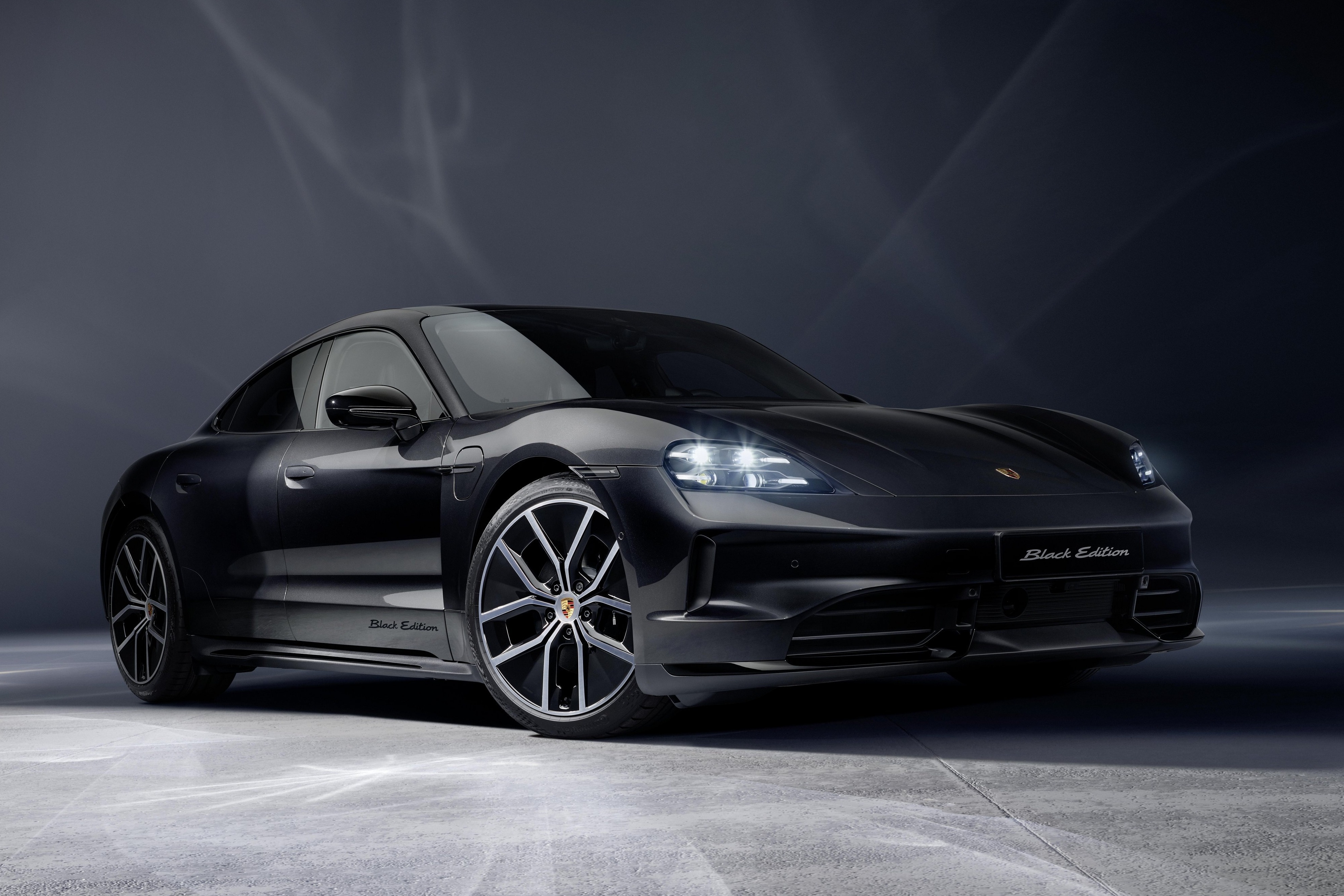 porsche,  porsche taycan,  black edition,  taycan black edition,  porsche taycan black edition,  xe dien,  ev anh 10