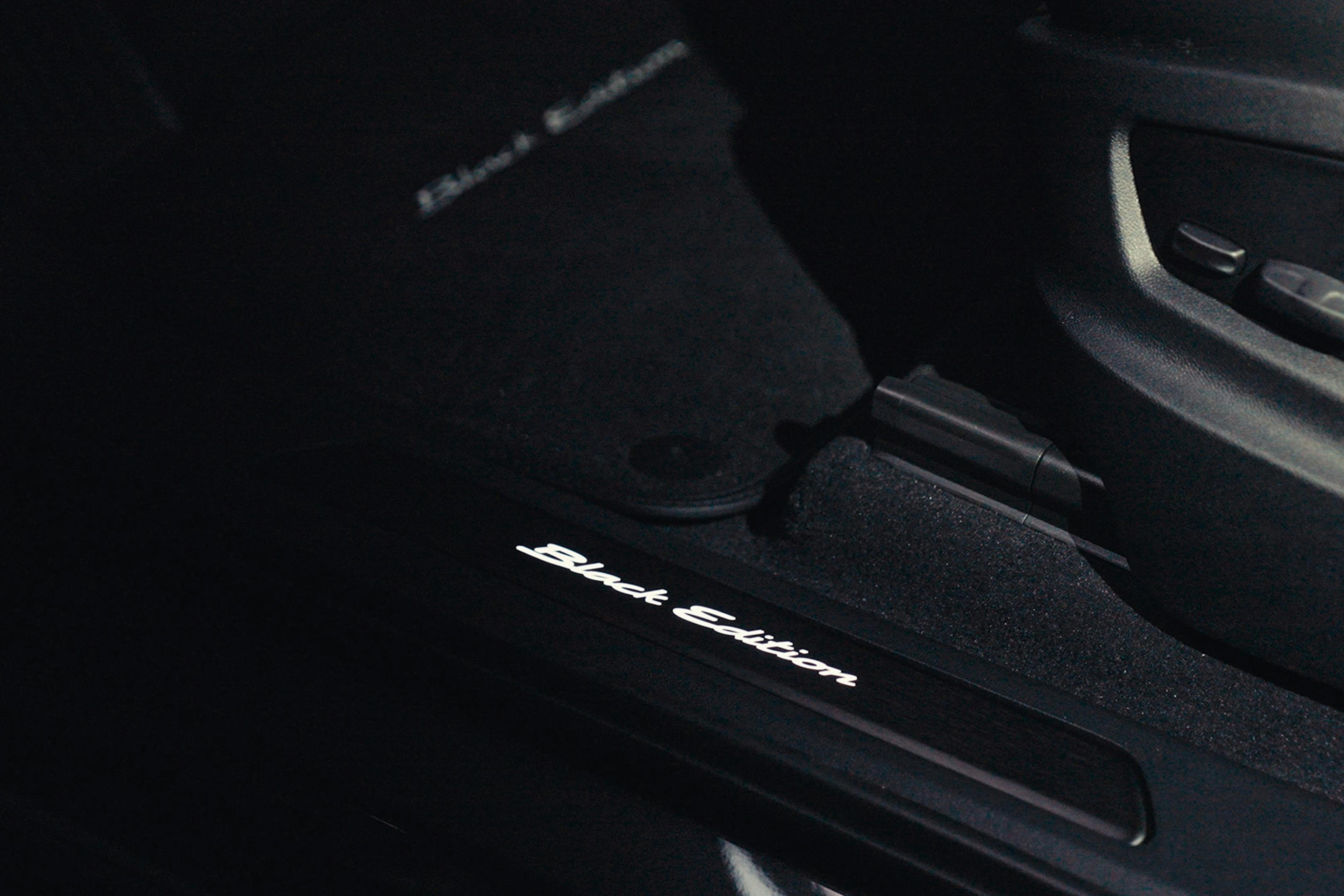 porsche,  porsche taycan,  black edition,  taycan black edition,  porsche taycan black edition,  xe dien,  ev anh 14
