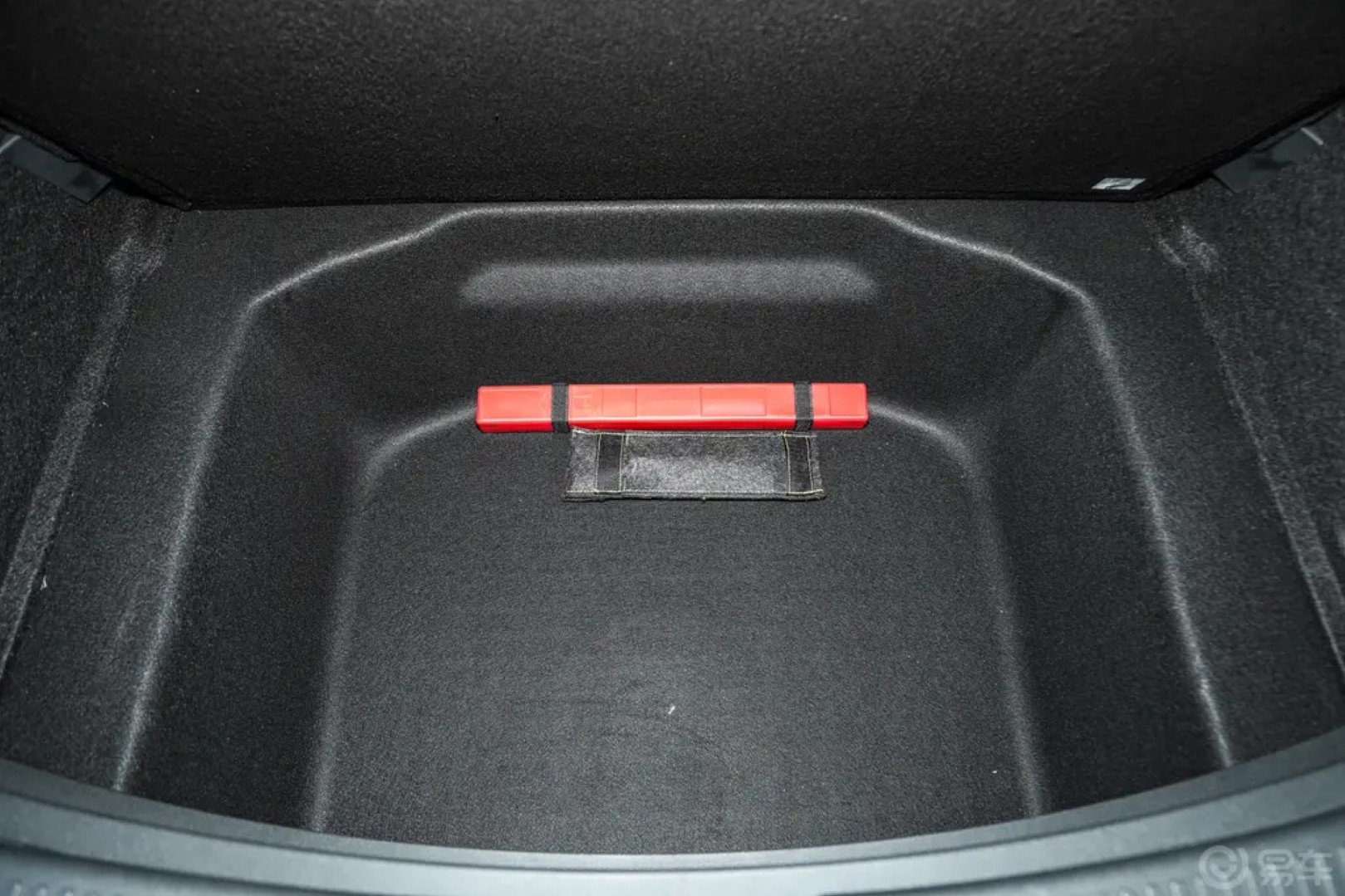 xe dien,  ev,  mg,  mg4,  mg4 ev,  hatchback,  trung quoc,  cyberster,  mg cyberster anh 12