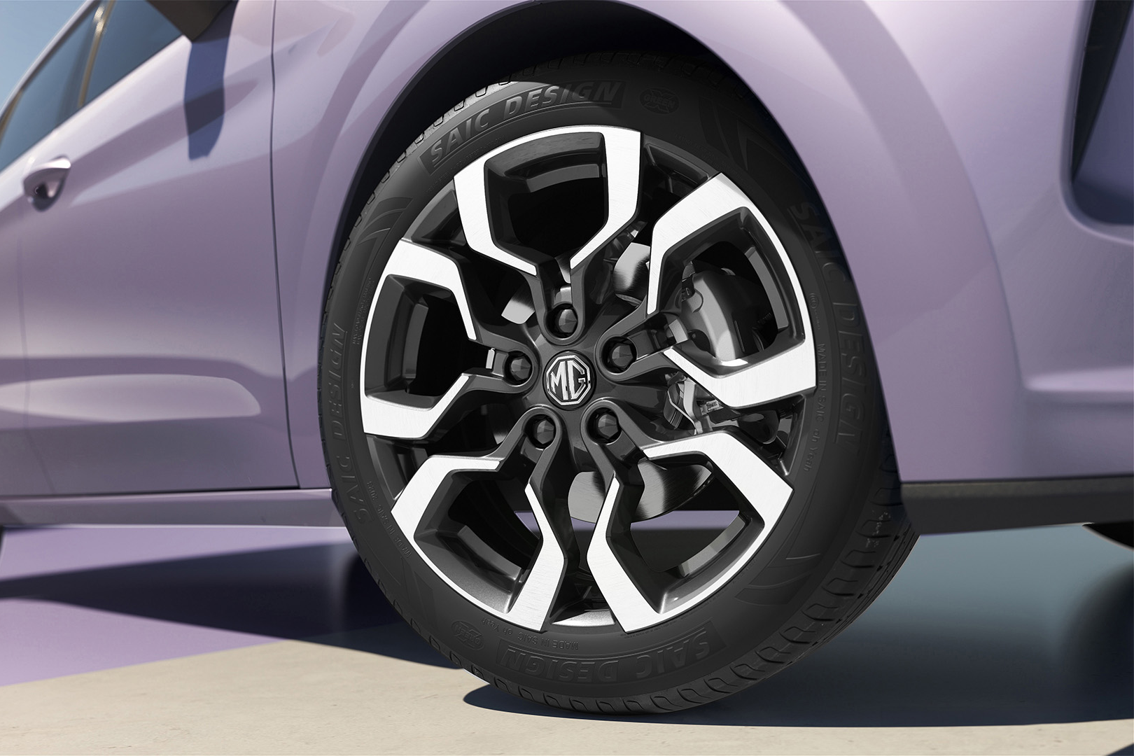 xe dien,  ev,  mg,  mg4,  mg4 ev,  hatchback,  trung quoc,  cyberster,  mg cyberster anh 6