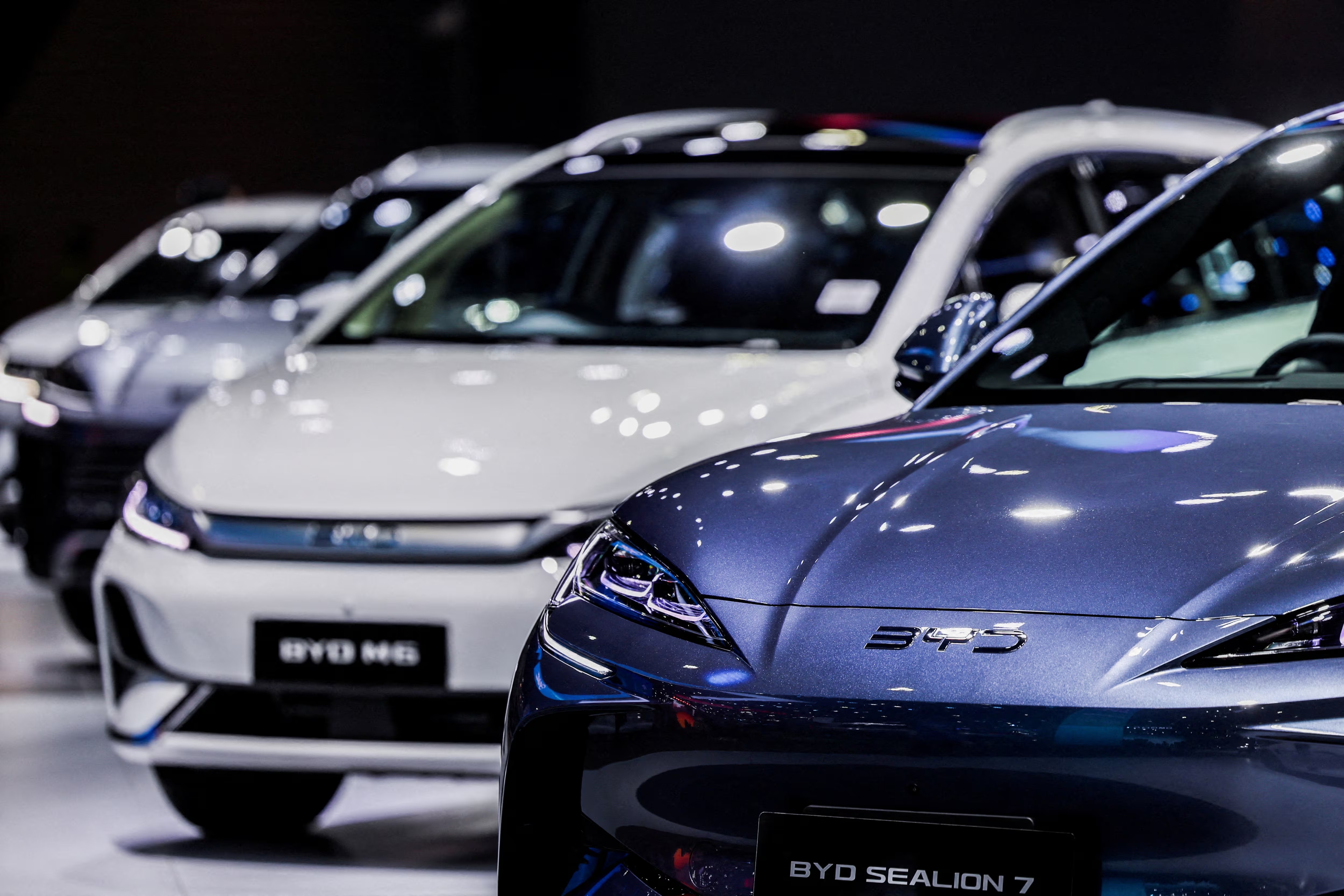 BYD,  PHEV,  Xe dien,  Dien hoa,  EV,  giam doanh so,  hybrid,  vinfast anh 1