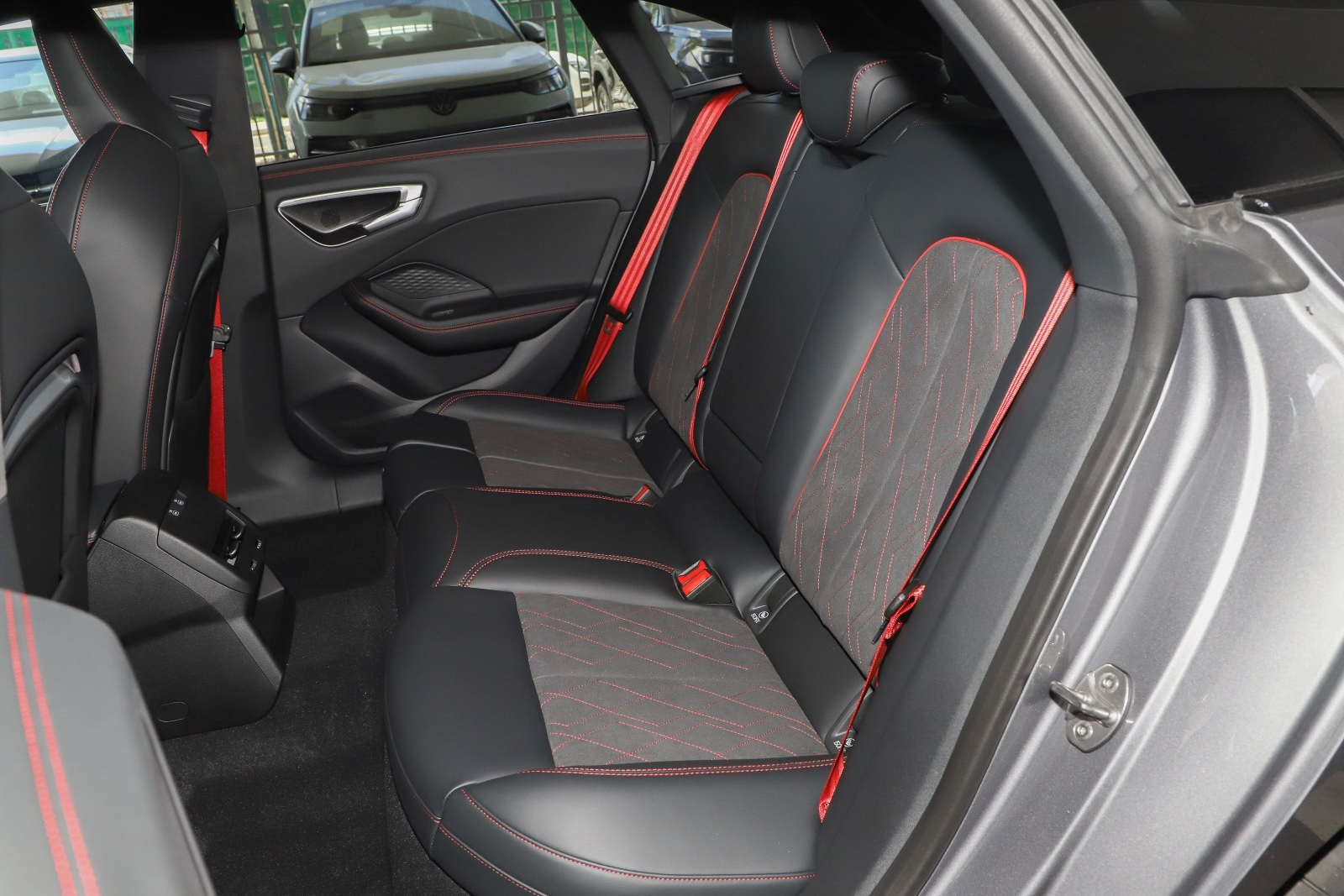 sedan,  sportback,  liftback,  audi,  audi trung quoc,  a5,  a5l,  audi a5,  audi a5l,  audi a5 sportback,  audi a5l sportback,  FAW,  SAIC anh 16