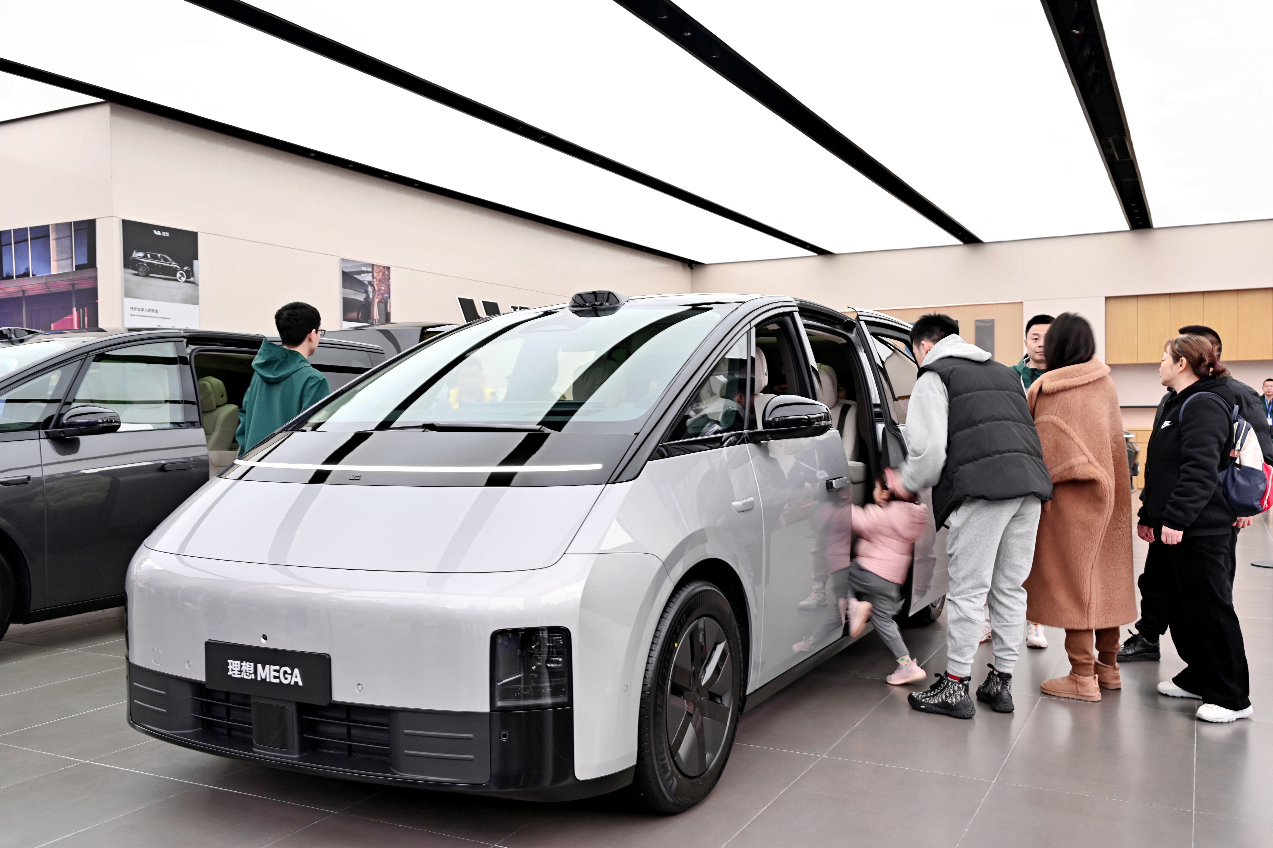 xe dien,  trung quoc,  ev,  hybrid,  phev,  byd,  li auto,  xe trung quoc,  xe dien trung quoc,  vinfast anh 4